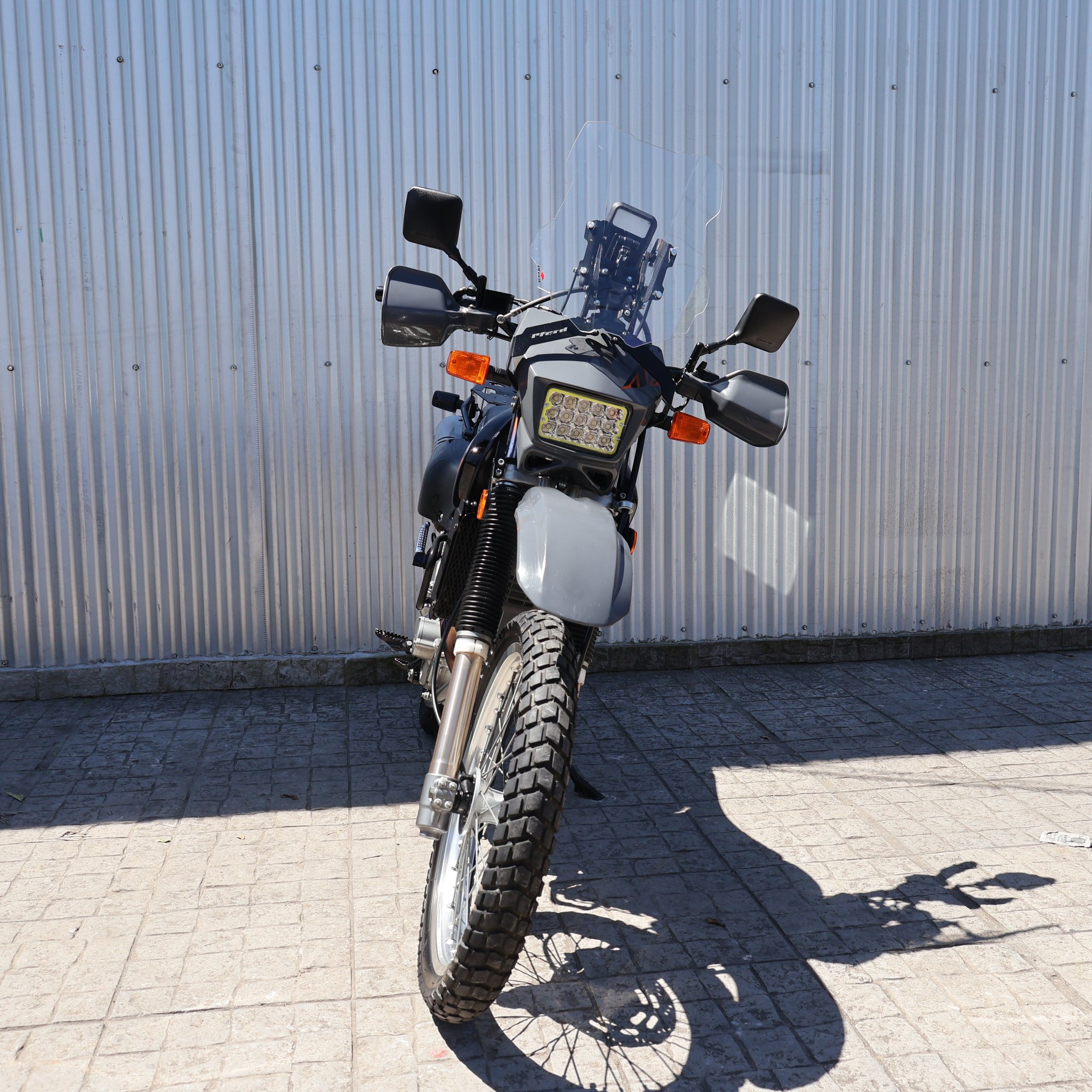SUZUKI DR 650 2025 A236HMT
