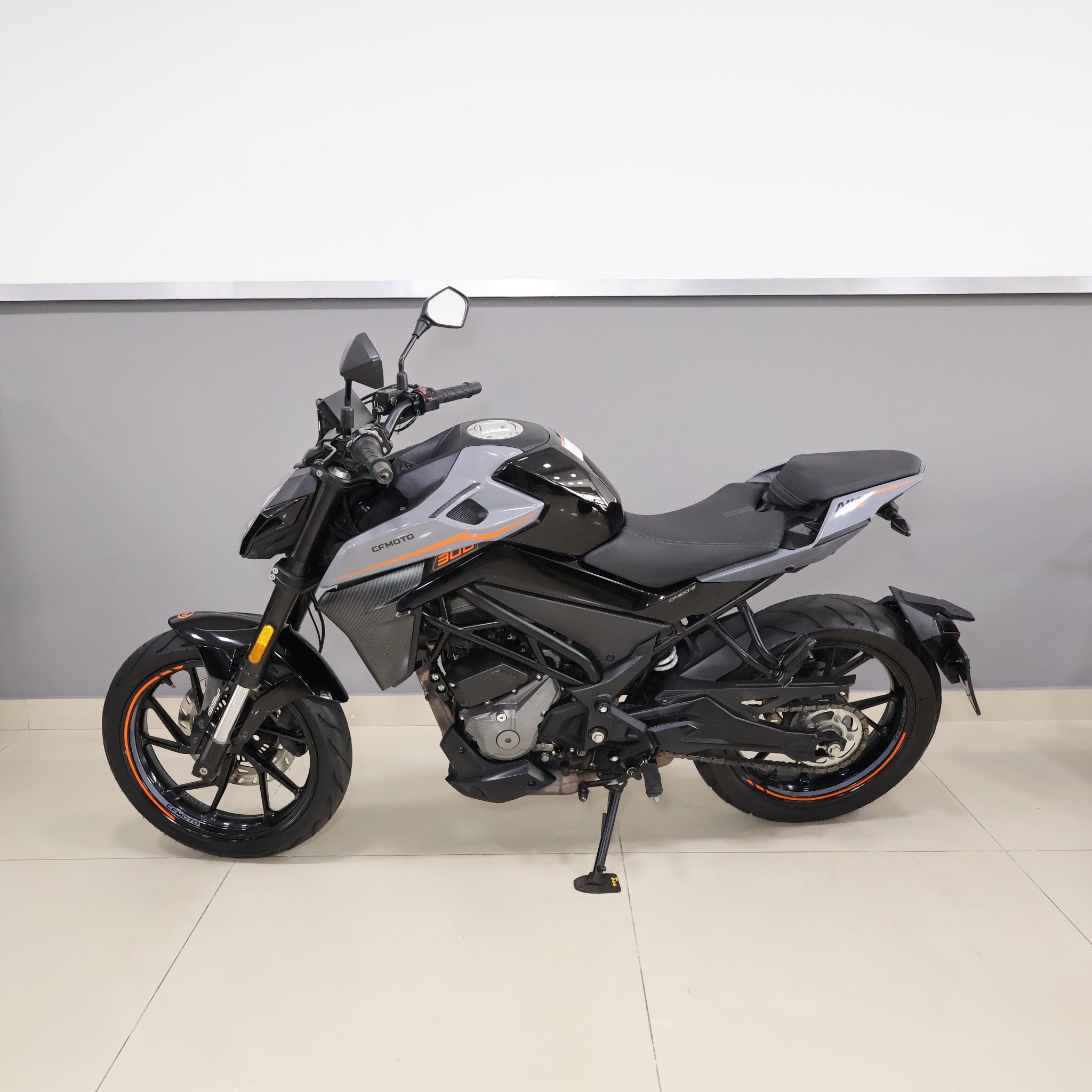 CF MOTO NK 300 2023 A179YQV