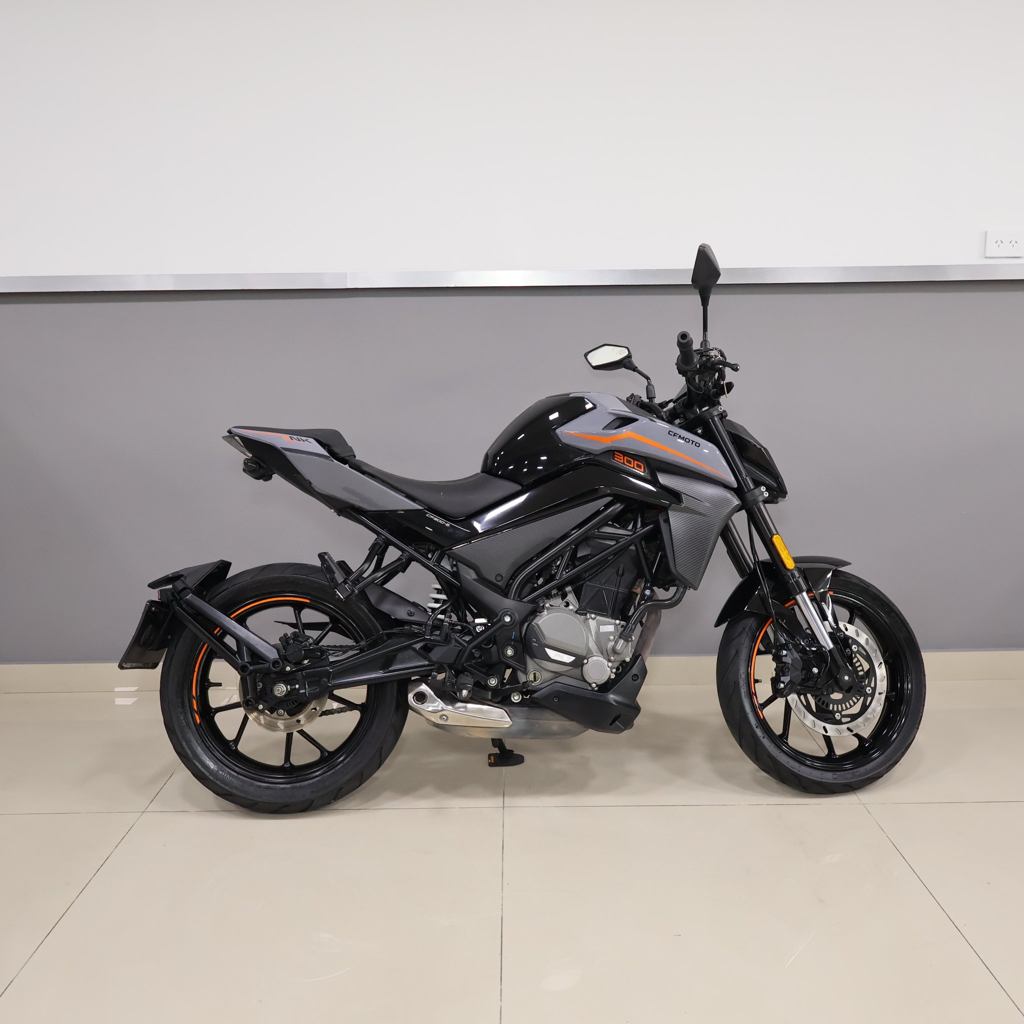 CF MOTO NK 300 2023 A179YQV