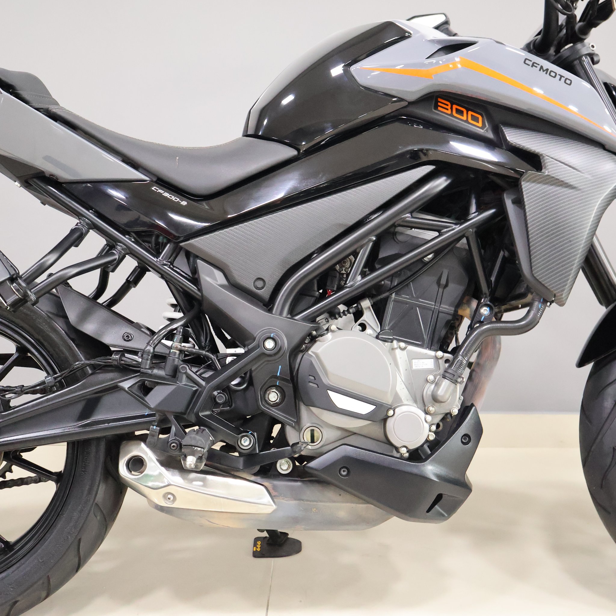 CF MOTO NK 300 2023 A179YQV