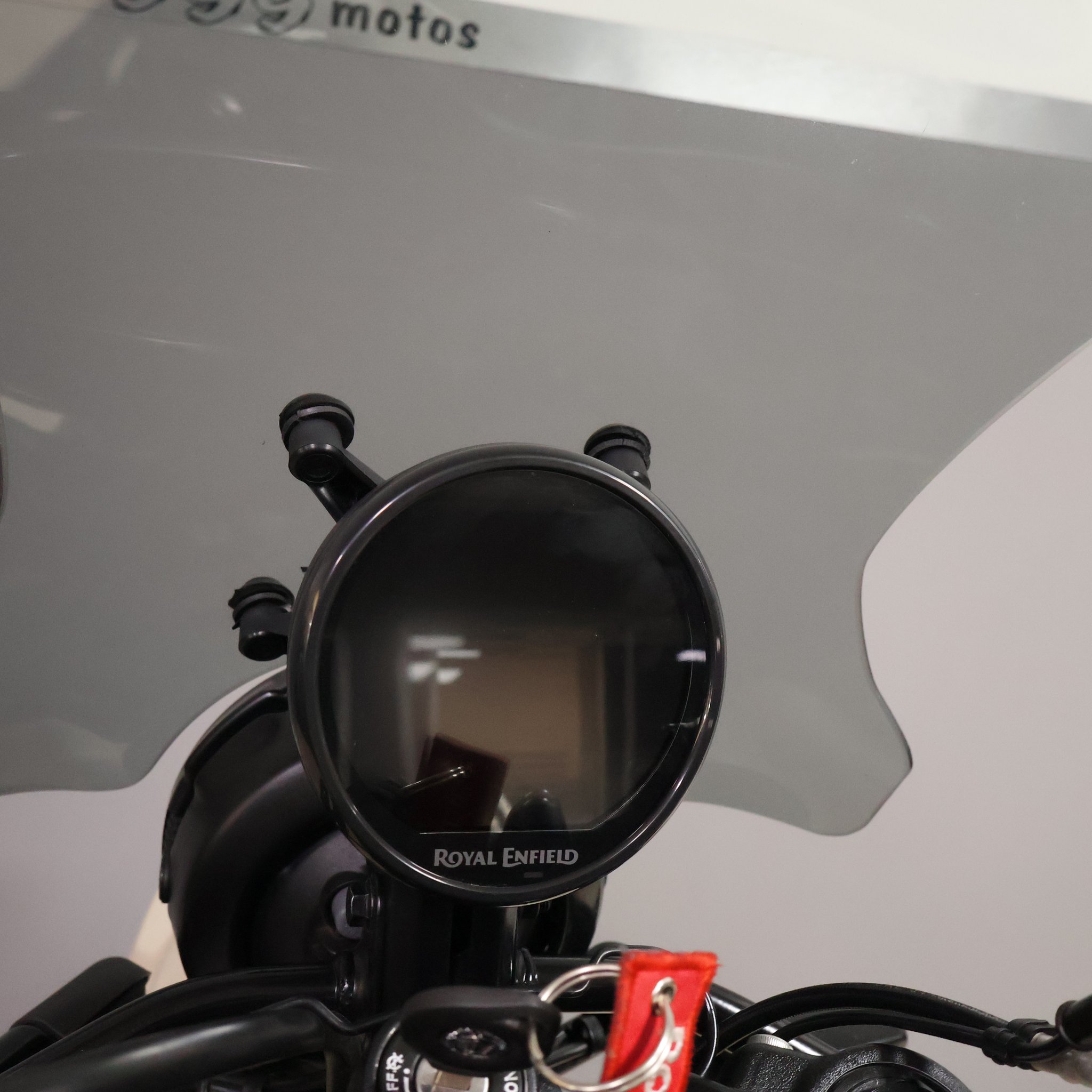 ROYAL ENFIELD HIMALAYAN 450 2025