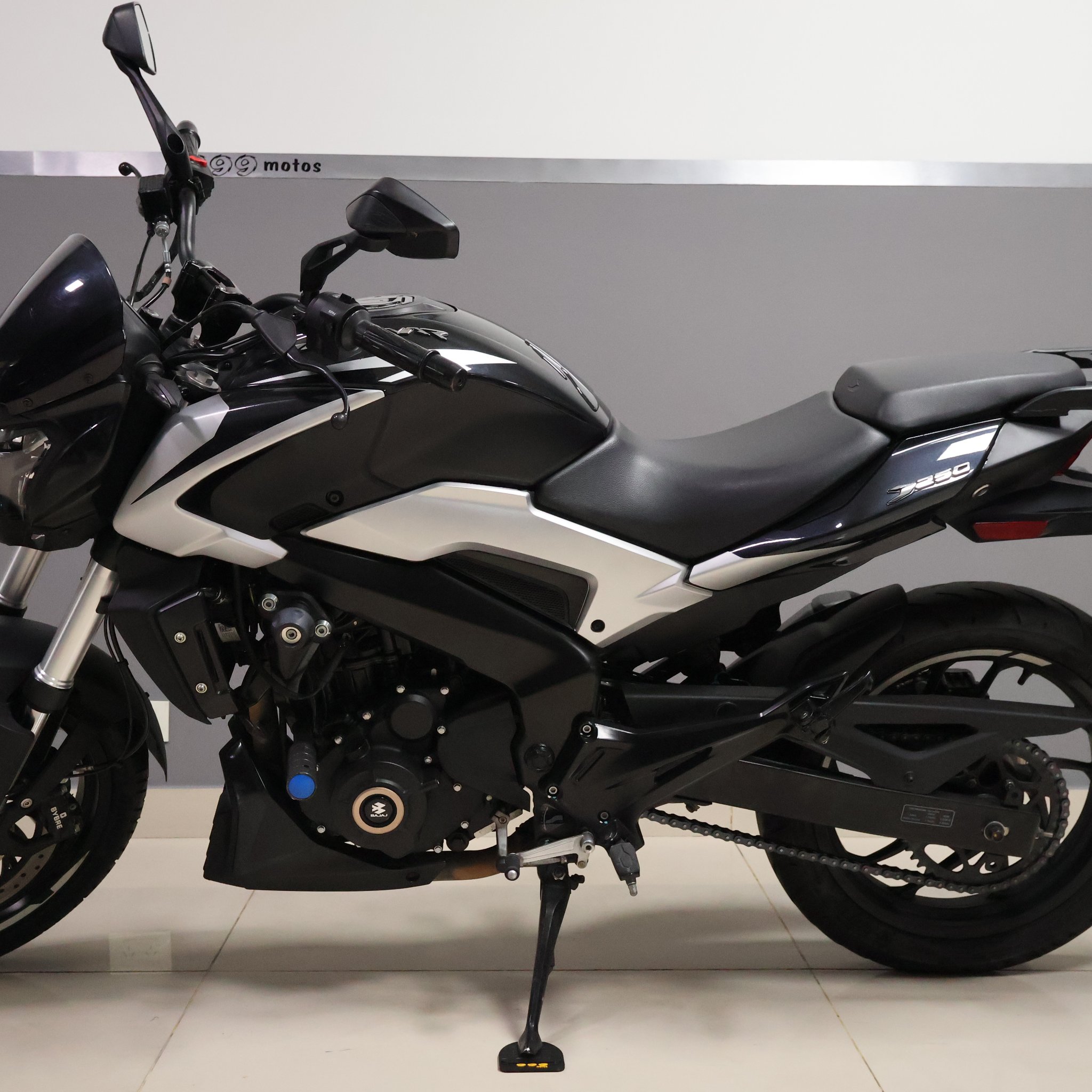 BAJAJ DOMINAR 250 2024 A206NFO