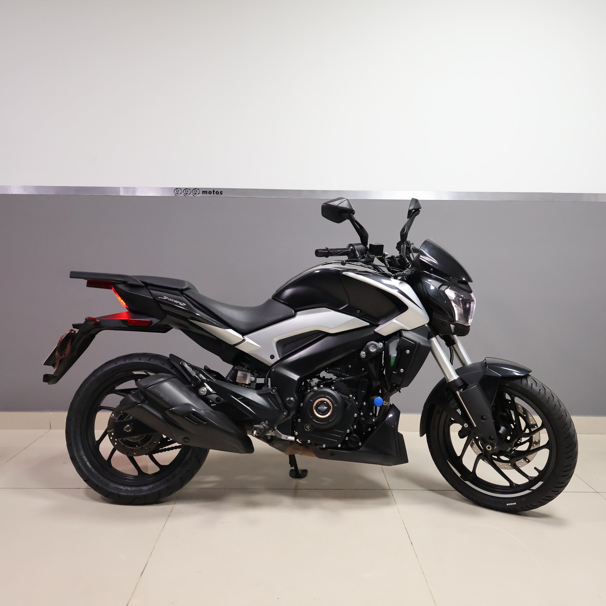 BAJAJ DOMINAR 250 2024 A206NFO