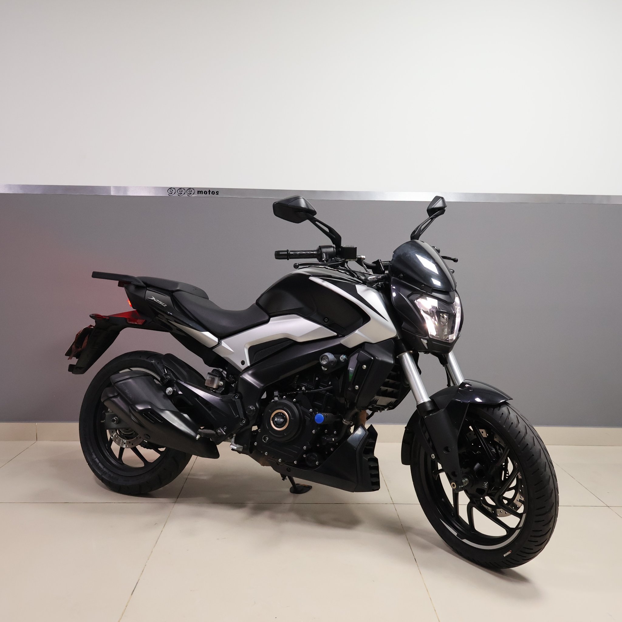 BAJAJ DOMINAR 250 2024 A206NFO