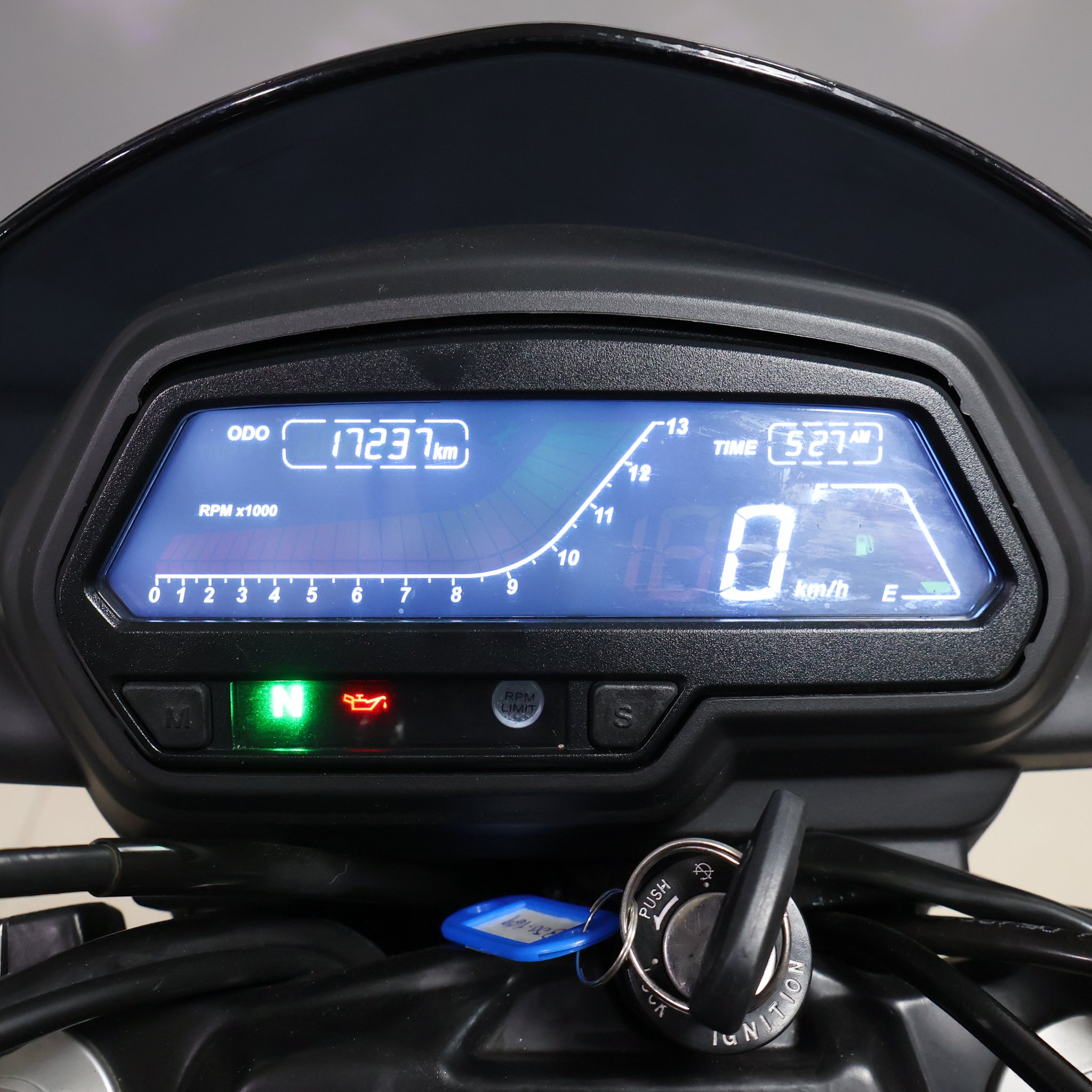 BAJAJ DOMINAR 250 2024 A206NFO