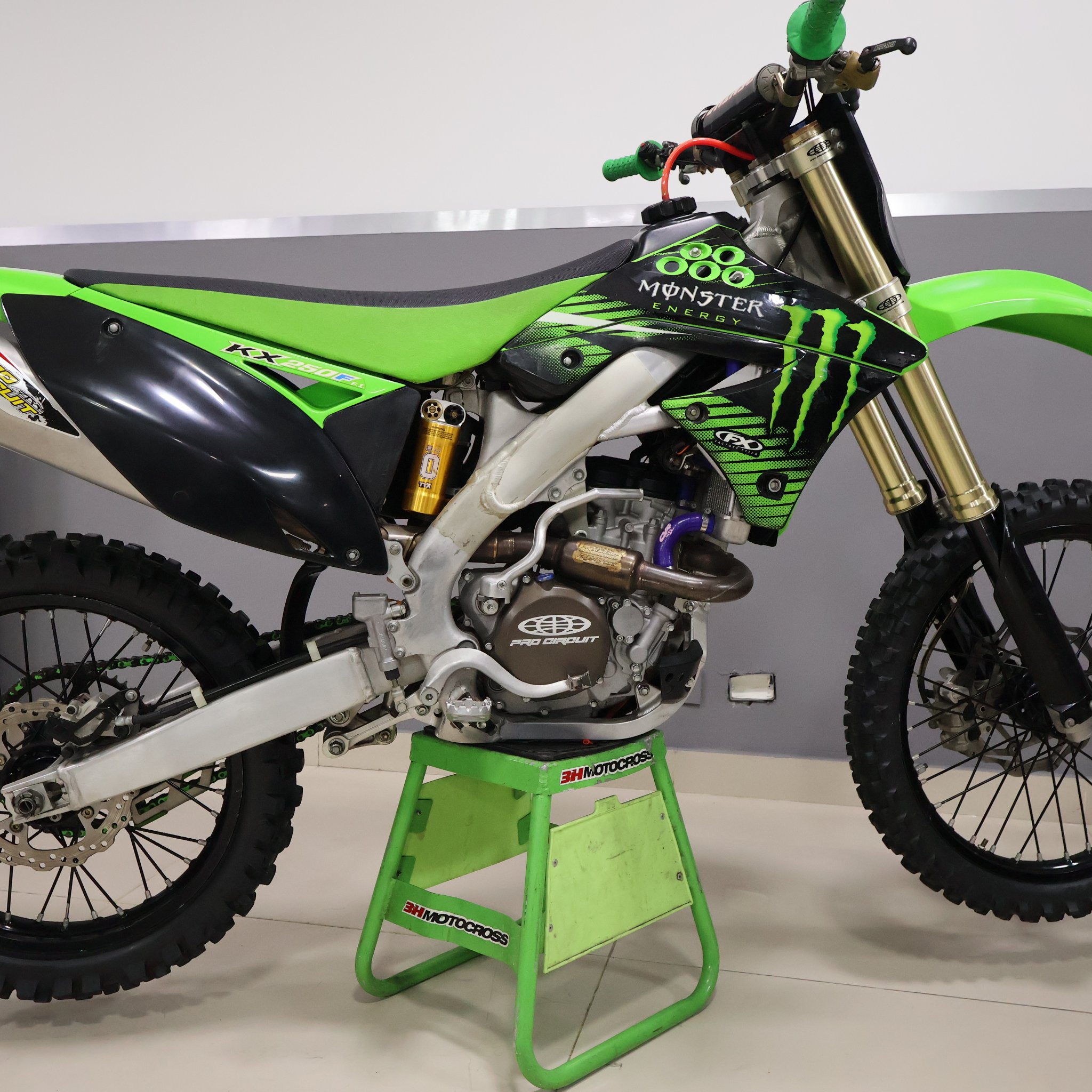 KAWASAKI KXF 250 2012 KX250YE012934