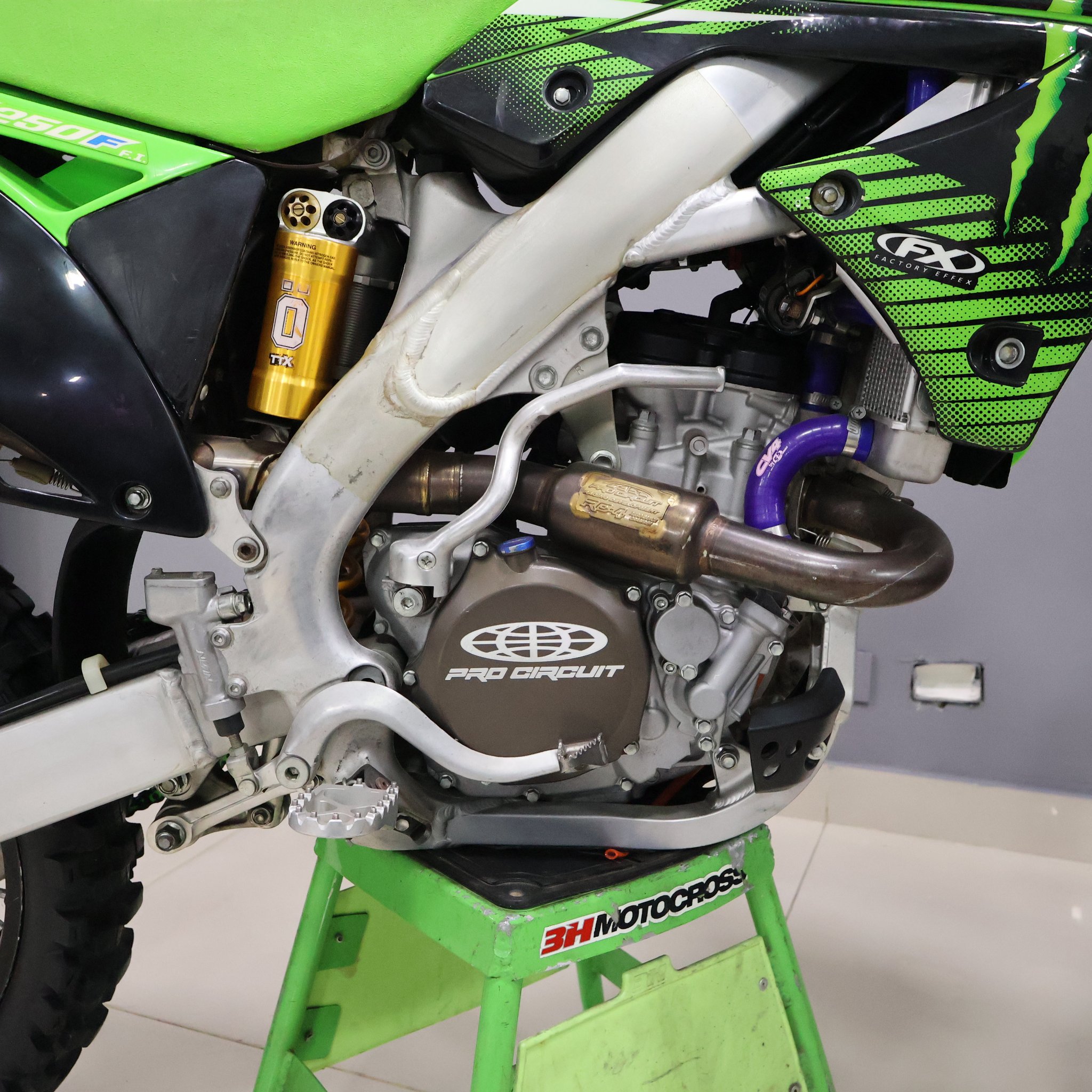 KAWASAKI KXF 250 2012 KX250YE012934