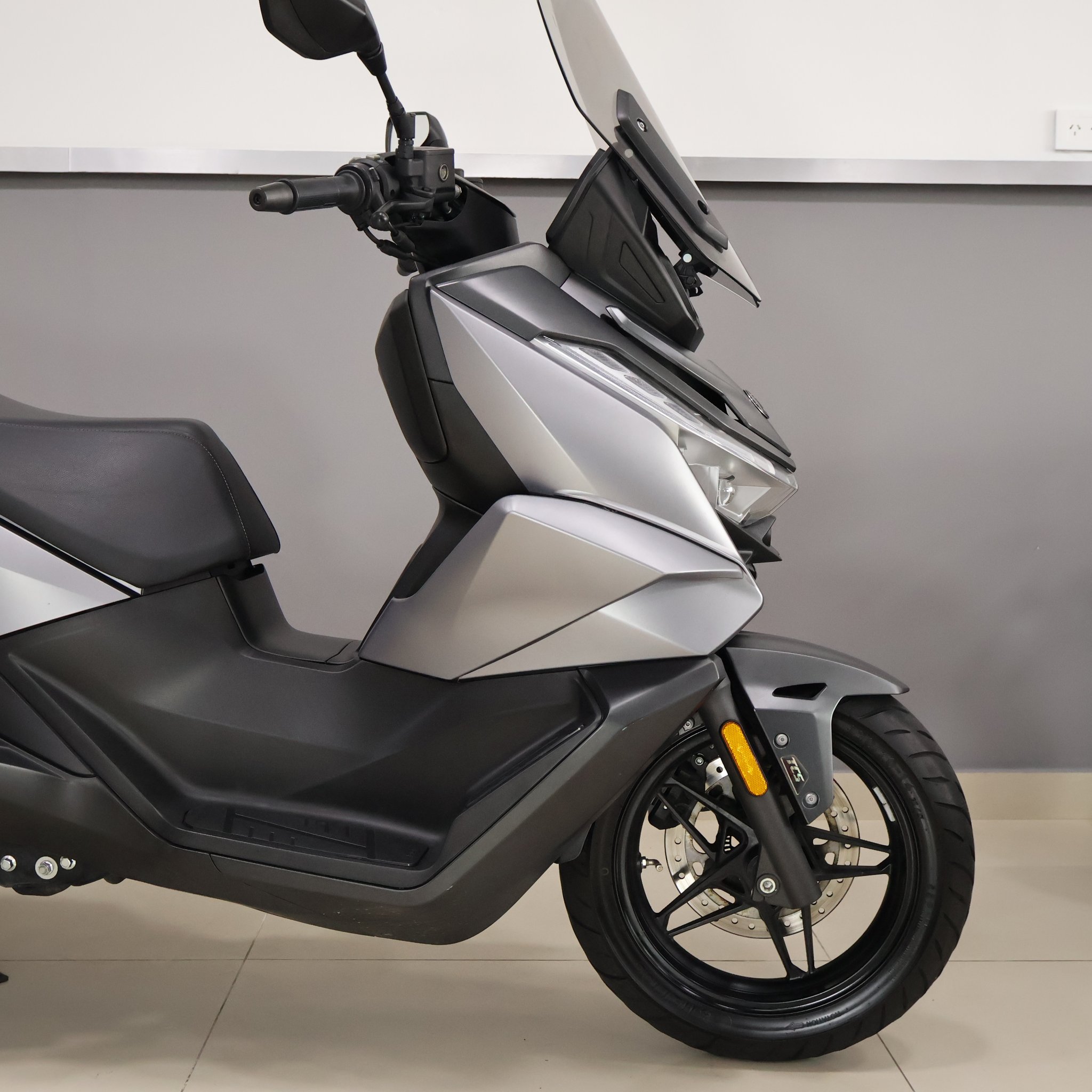 VOGE SR3 2025 A268DOV