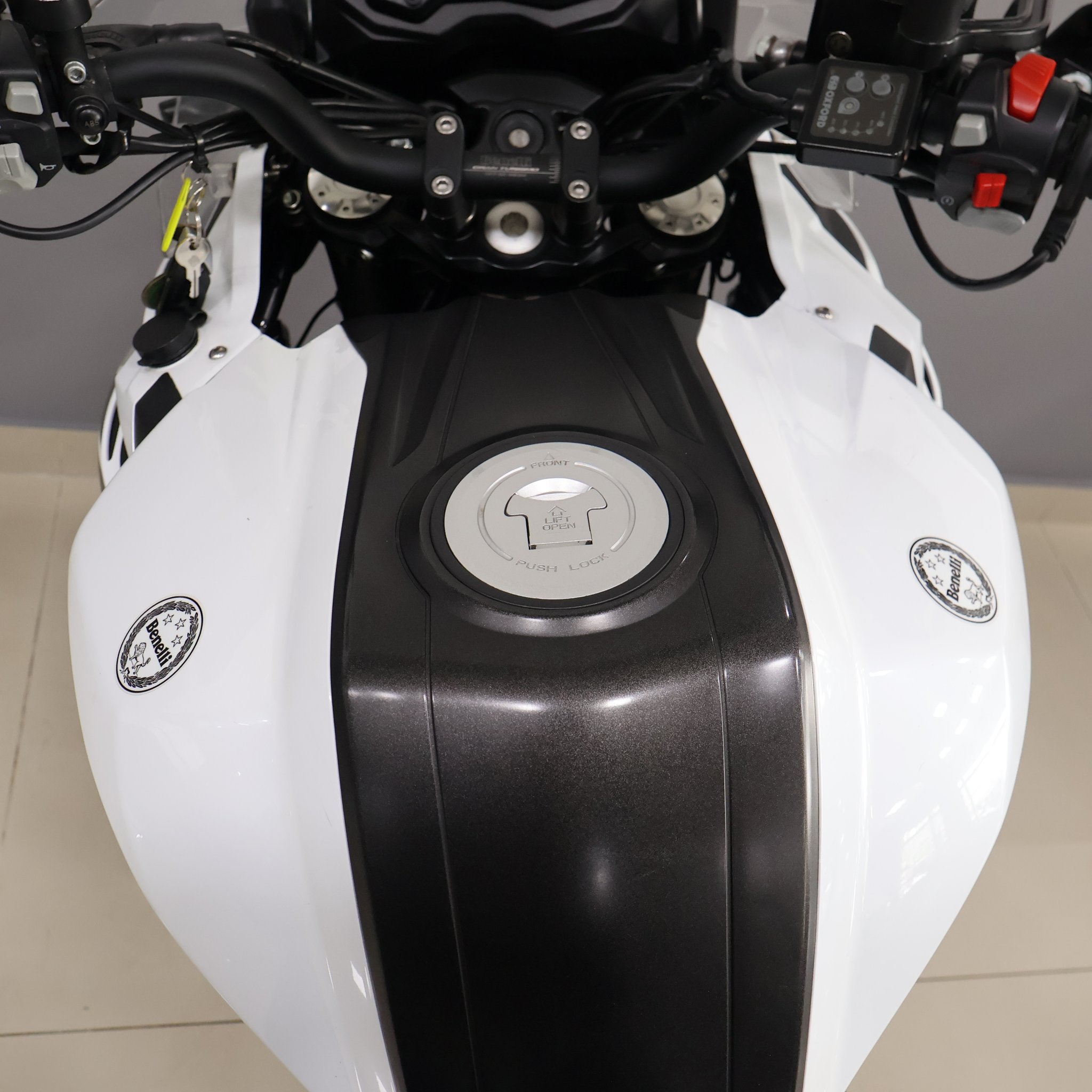 BENELLI TRK 502 X C / BAUL 2021 A131MFB