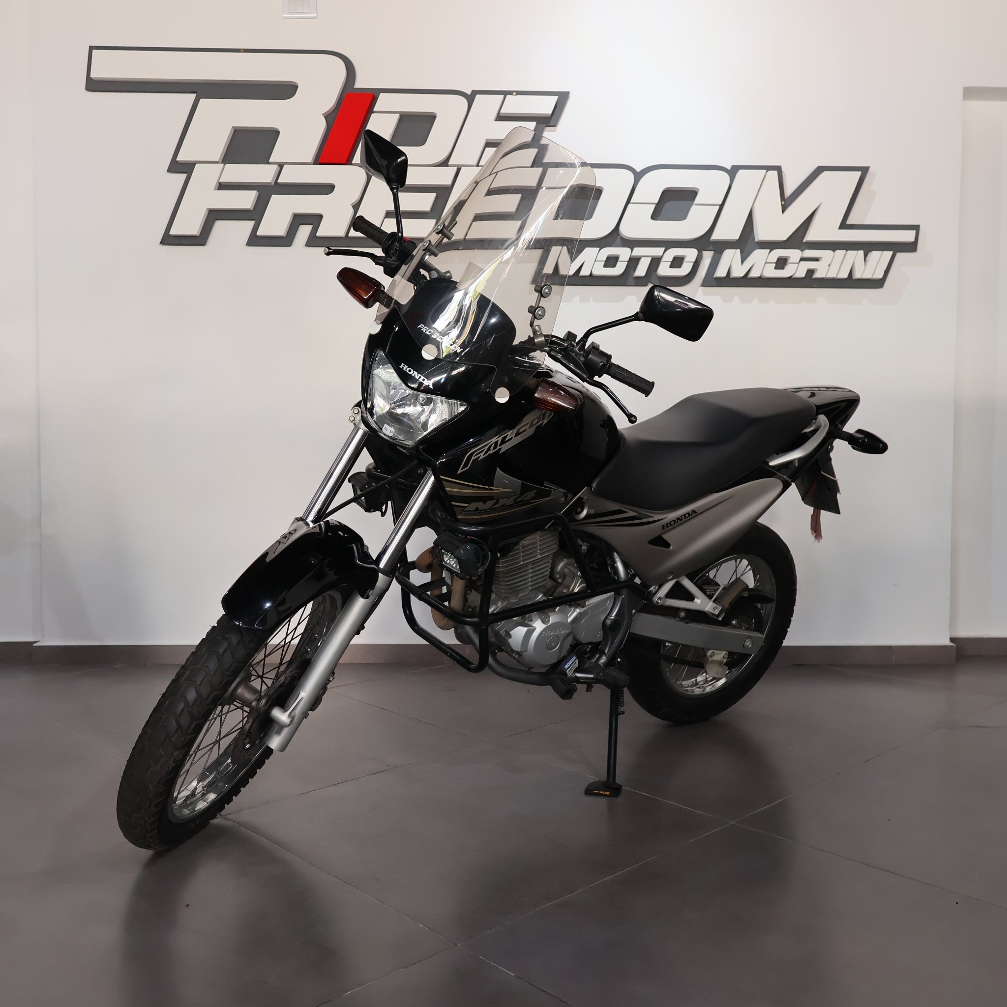 HONDA FALCON 2013 049JIY