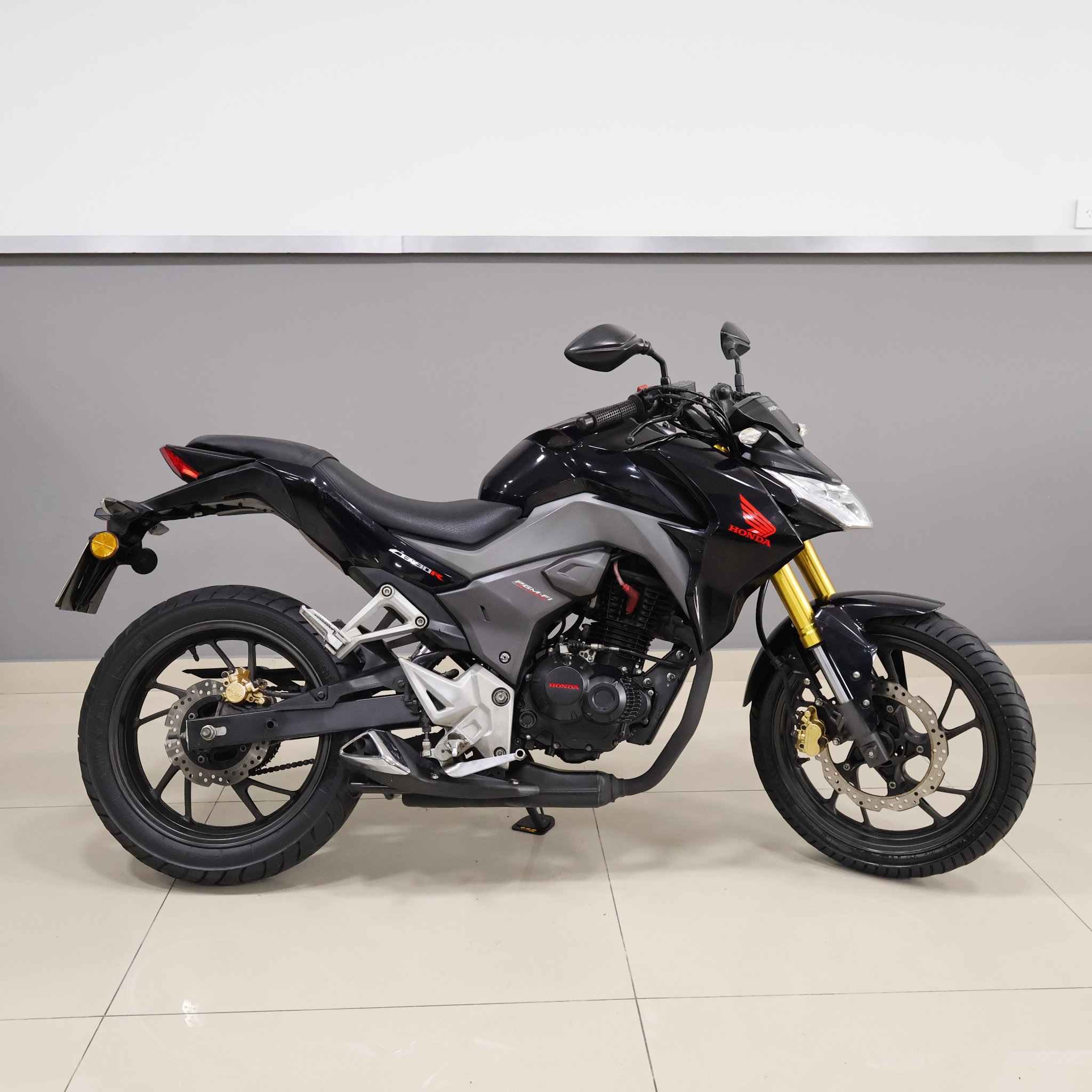 HONDA CB 190R 2018 A086CKQ