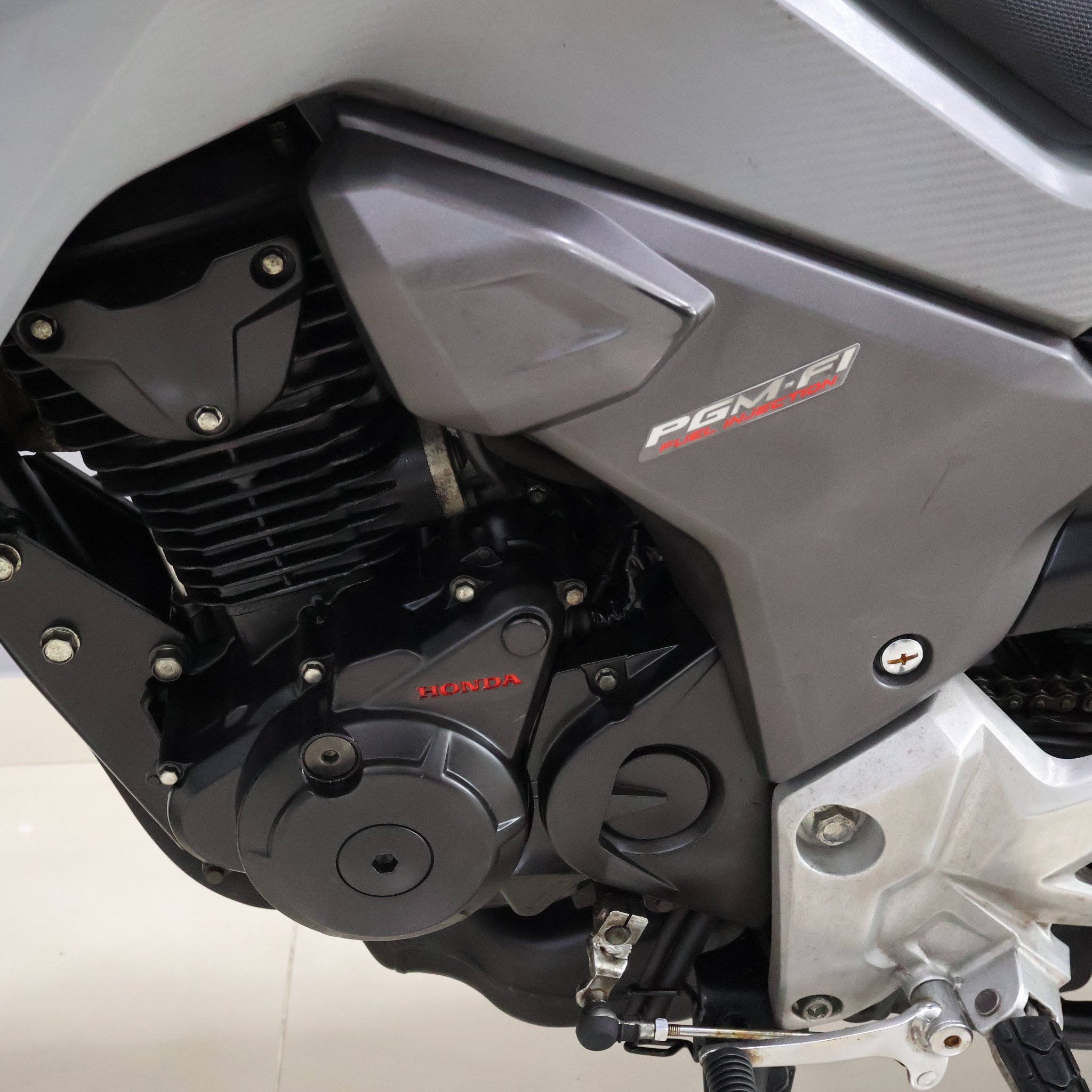 HONDA CB 190R 2018 A086CKQ
