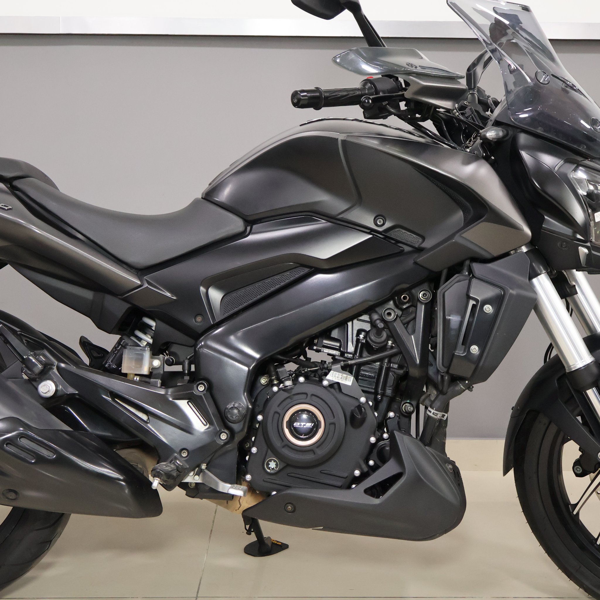 BAJAJ DOMINAR 400 2023 A193HHX