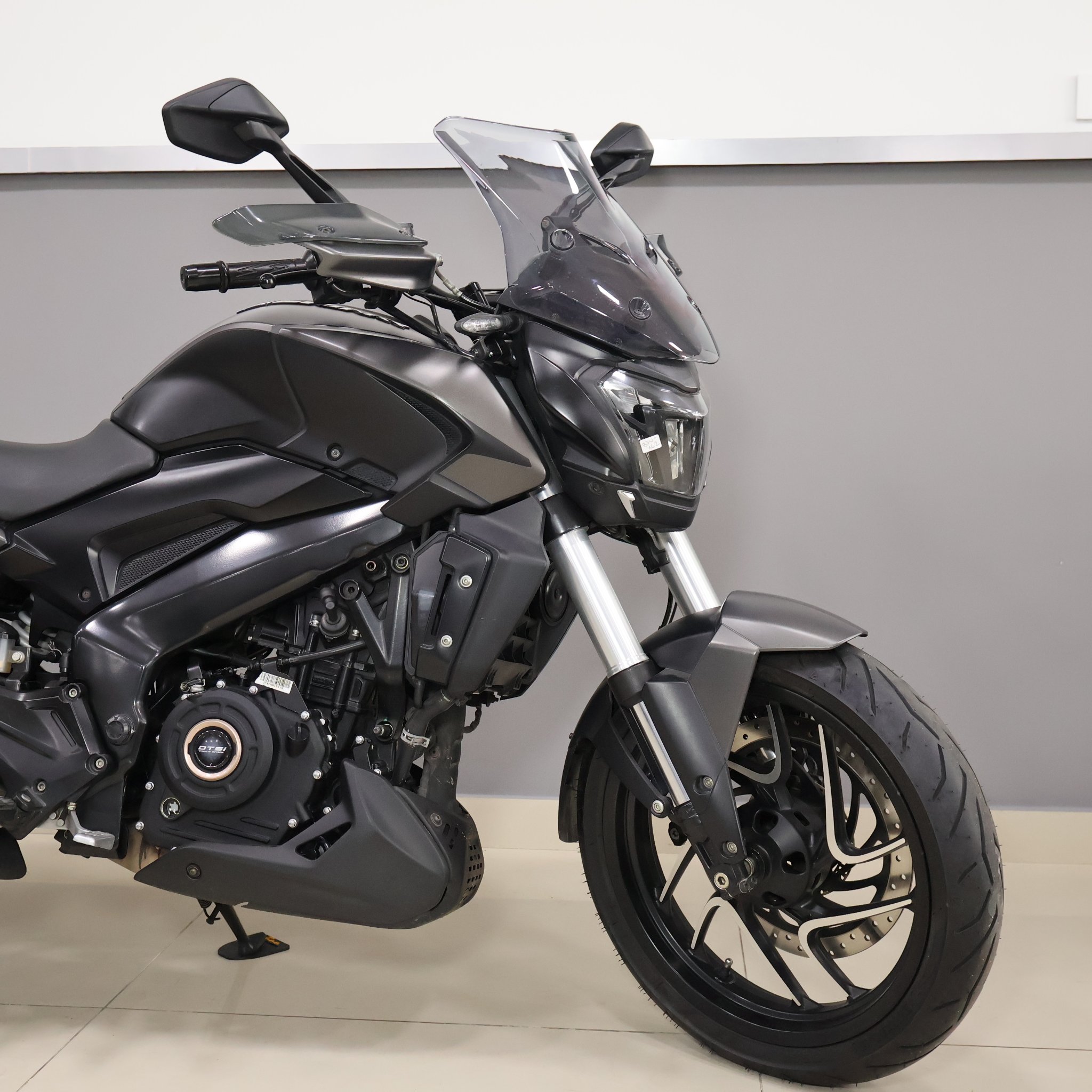 BAJAJ DOMINAR 400 2023 A193HHX