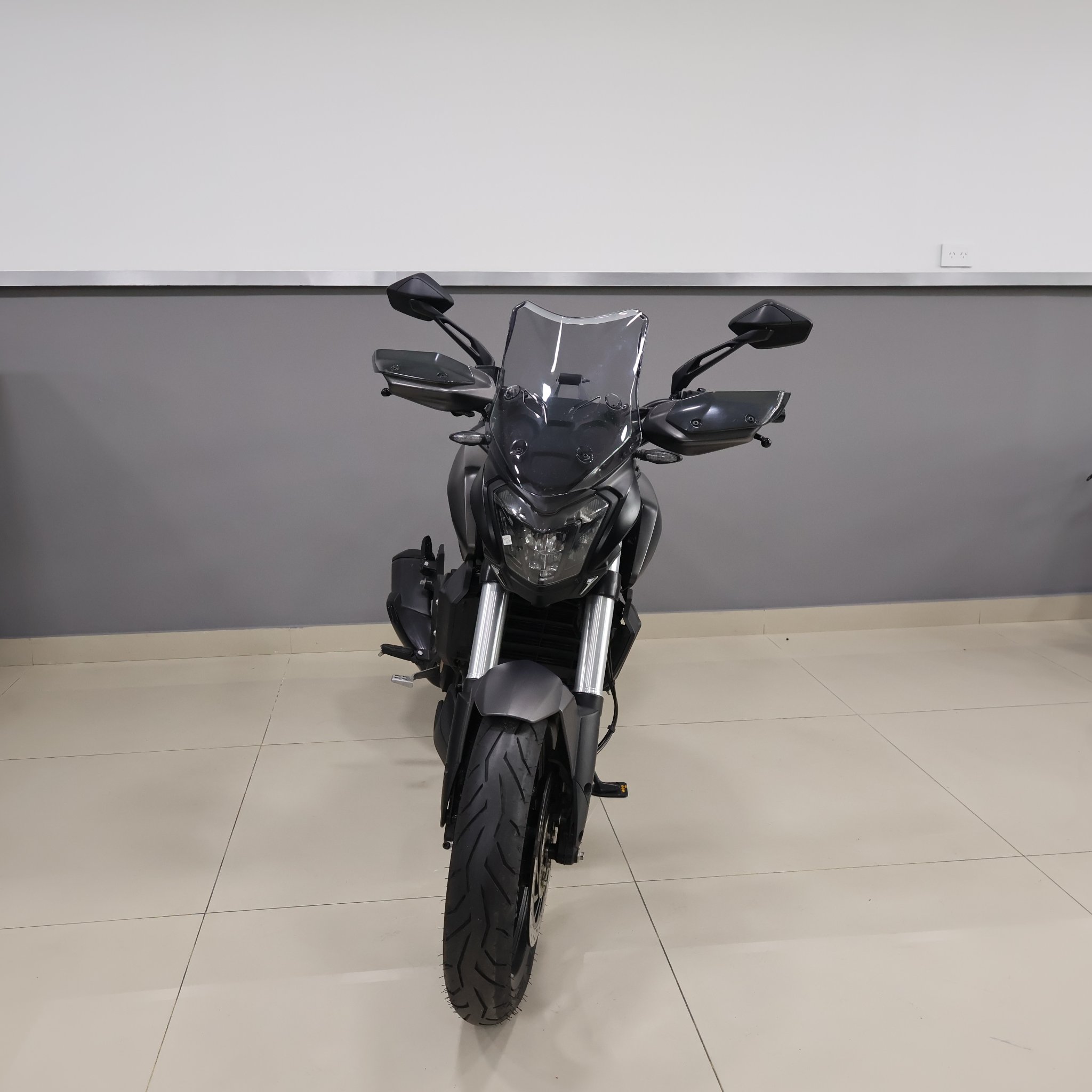 BAJAJ DOMINAR 400 2023 A193HHX
