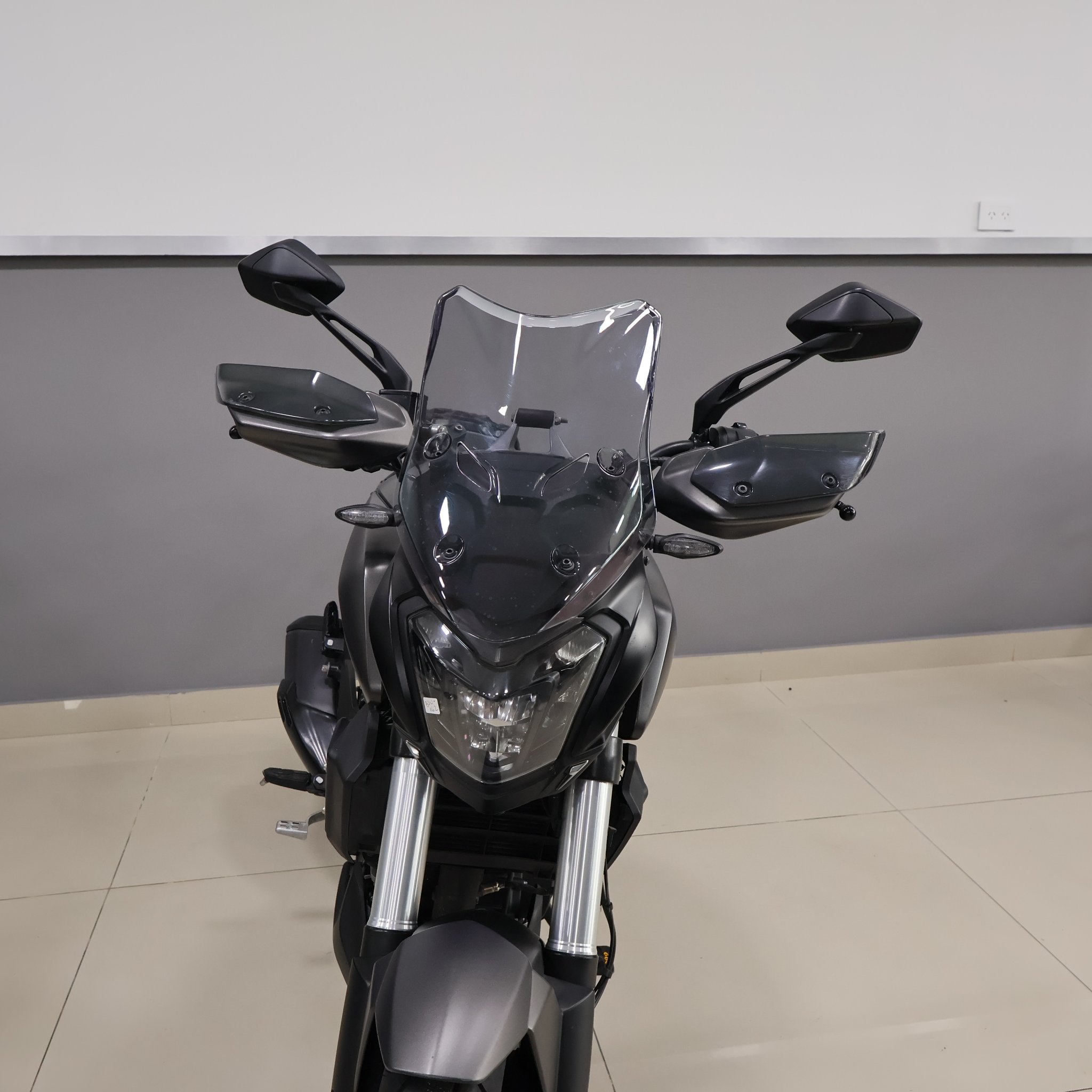 BAJAJ DOMINAR 400 2023 A193HHX