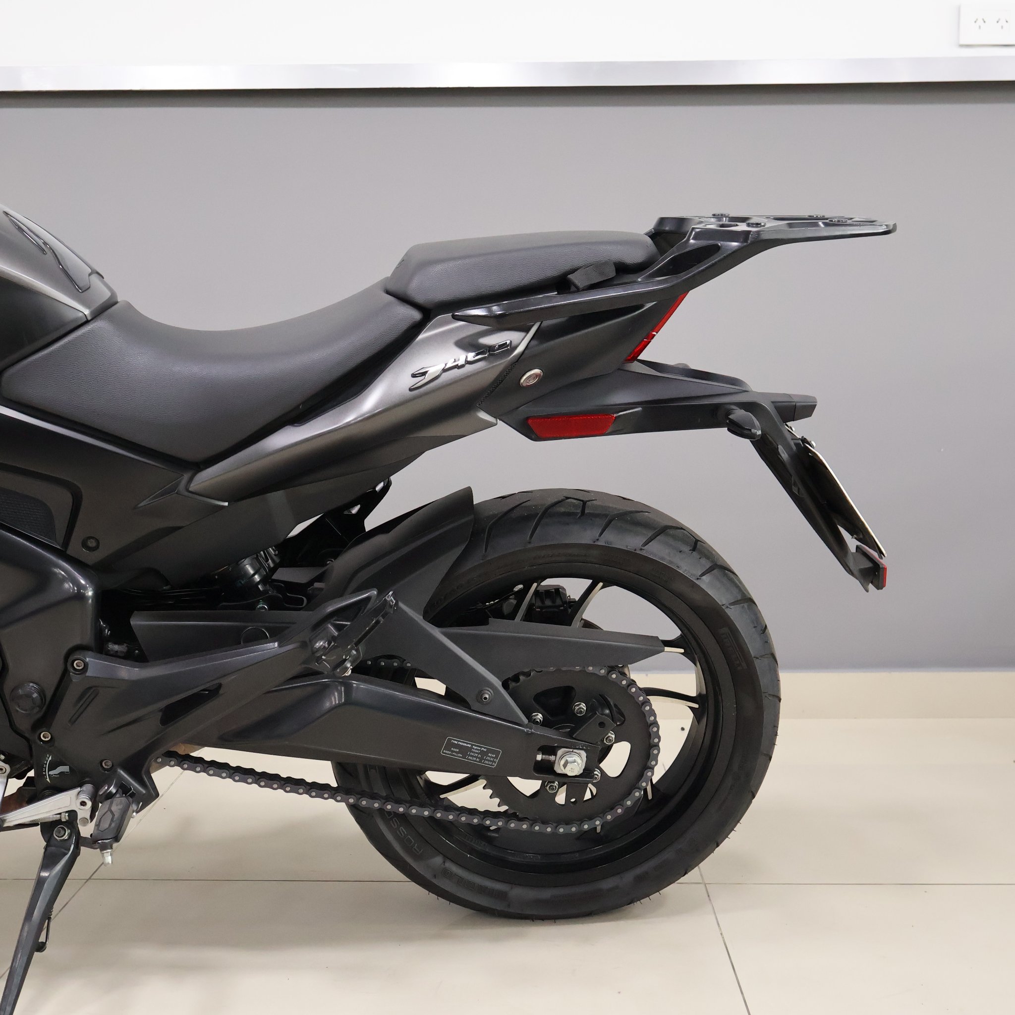 BAJAJ DOMINAR 400 2023 A193HHX