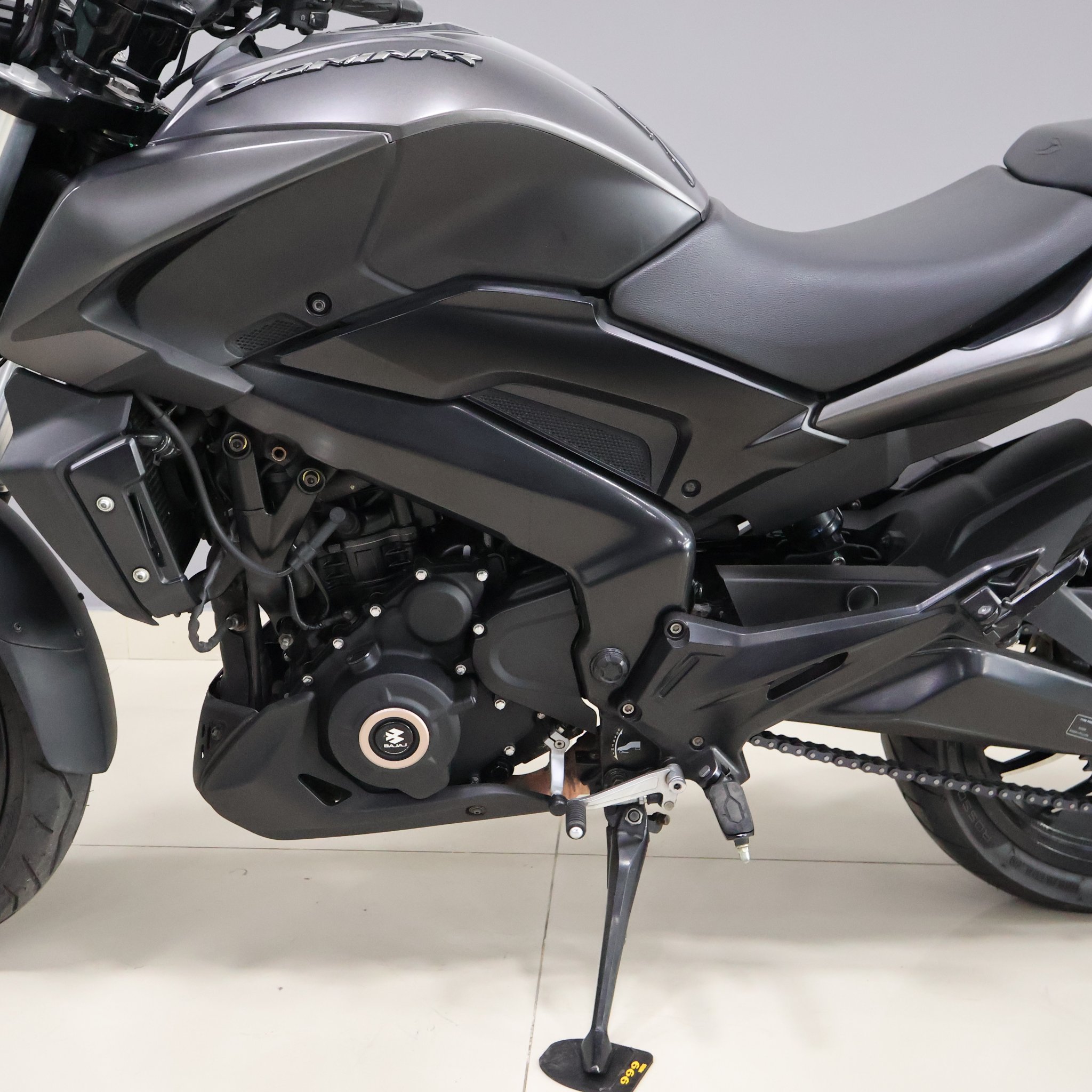 BAJAJ DOMINAR 400 2023 A193HHX