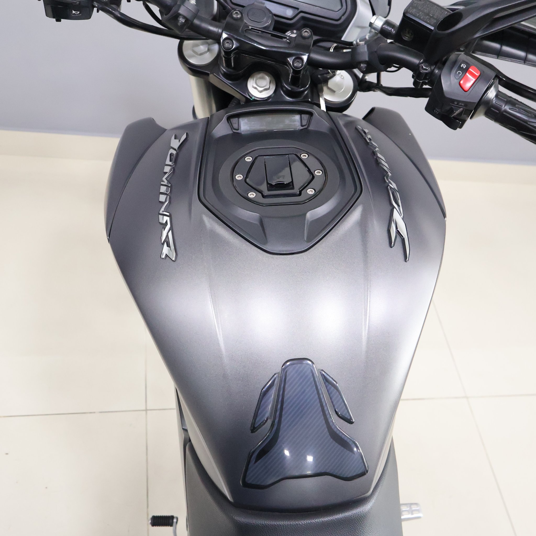 BAJAJ DOMINAR 400 2023 A193HHX