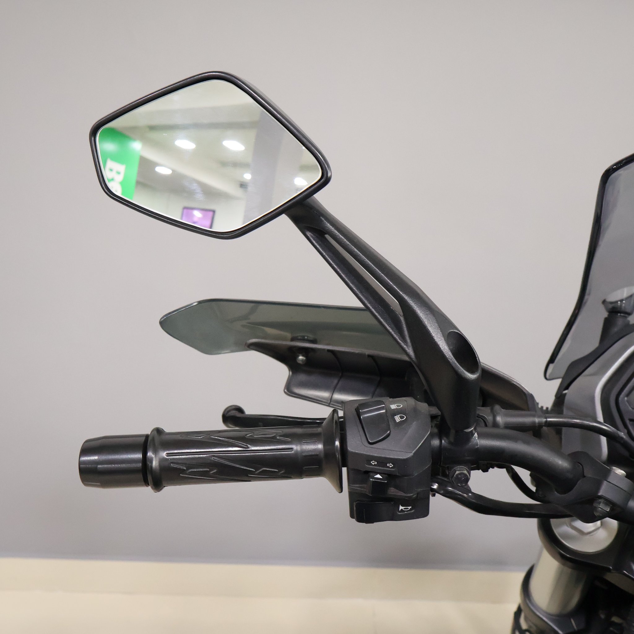 BAJAJ DOMINAR 400 2023 A193HHX