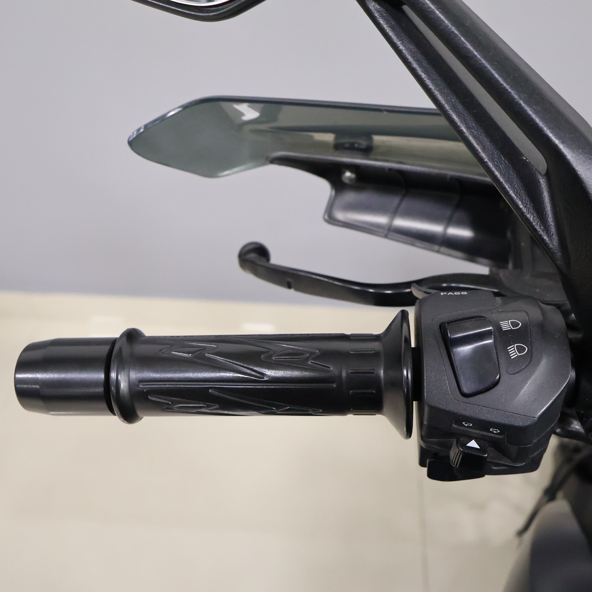 BAJAJ DOMINAR 400 2023 A193HHX