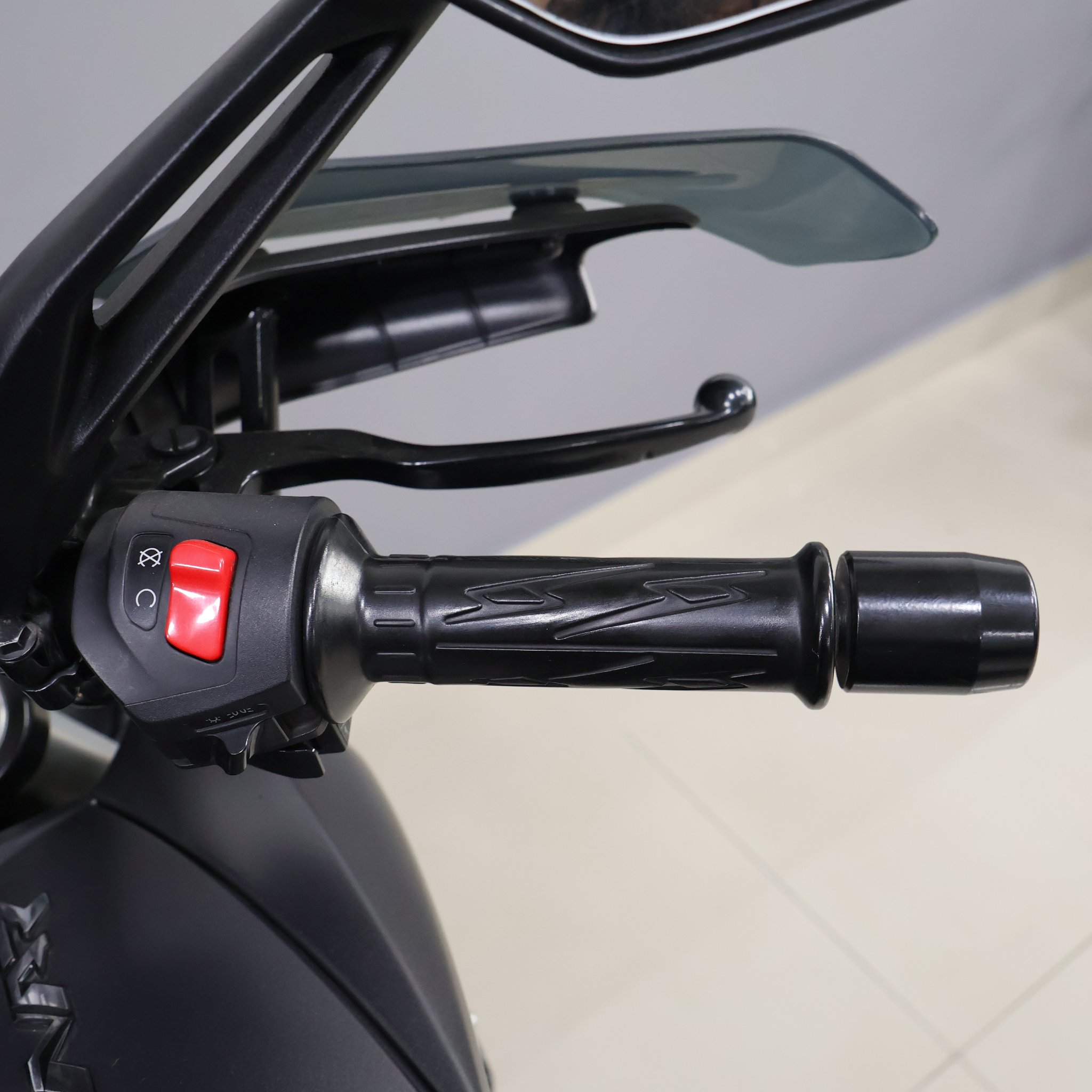 BAJAJ DOMINAR 400 2023 A193HHX