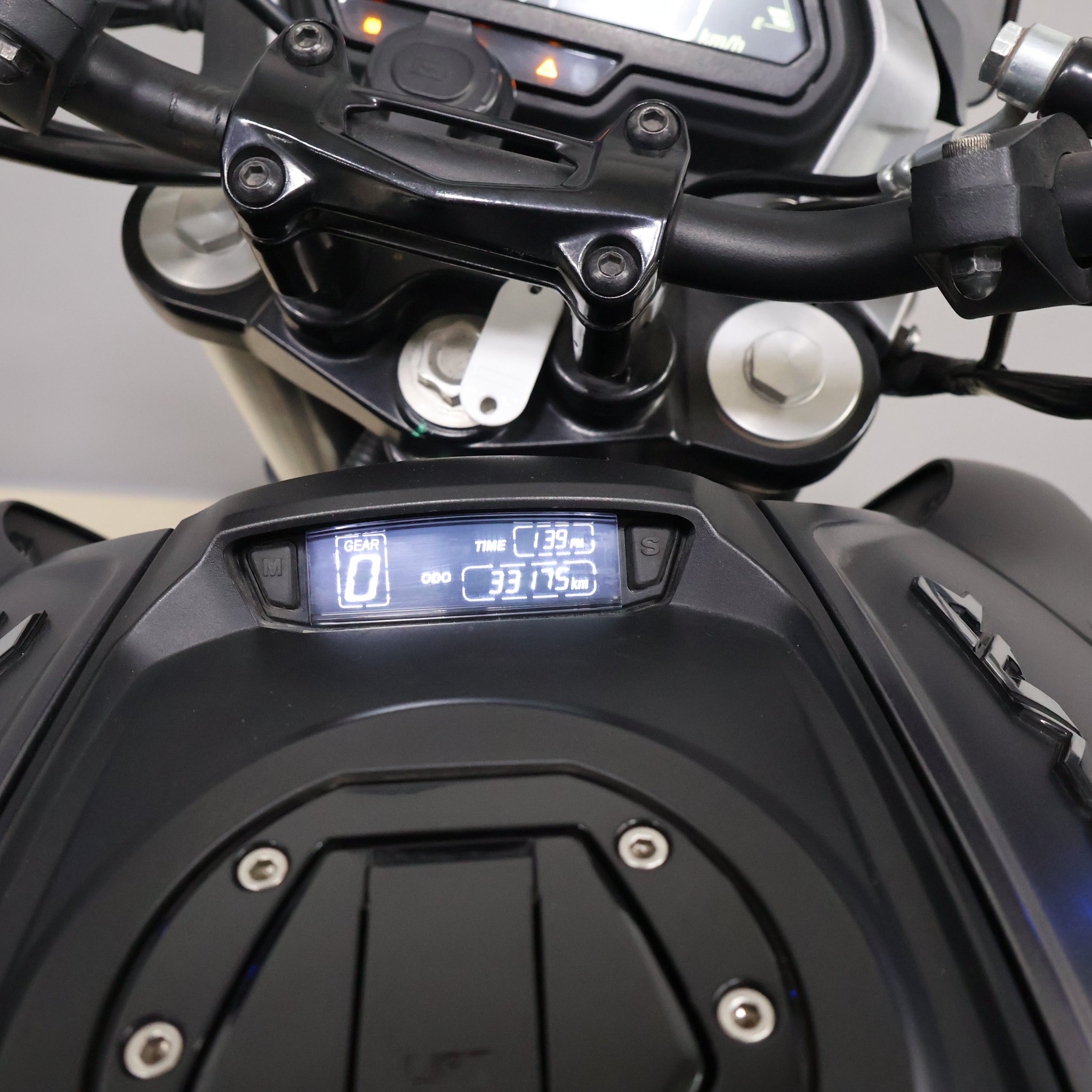 BAJAJ DOMINAR 400 2023 A193HHX