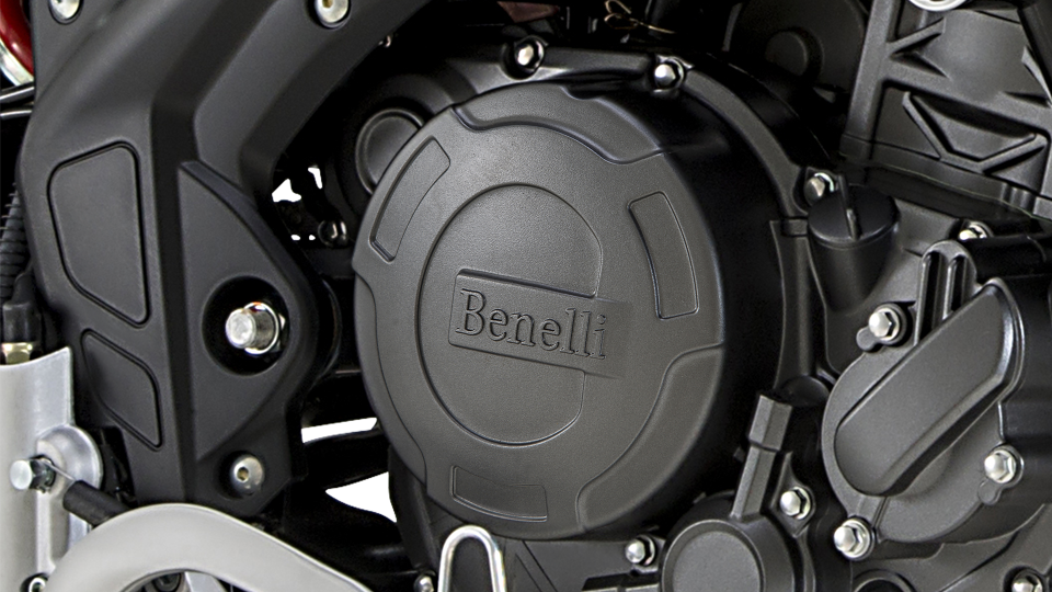 BENELLI TRK 251 ABS