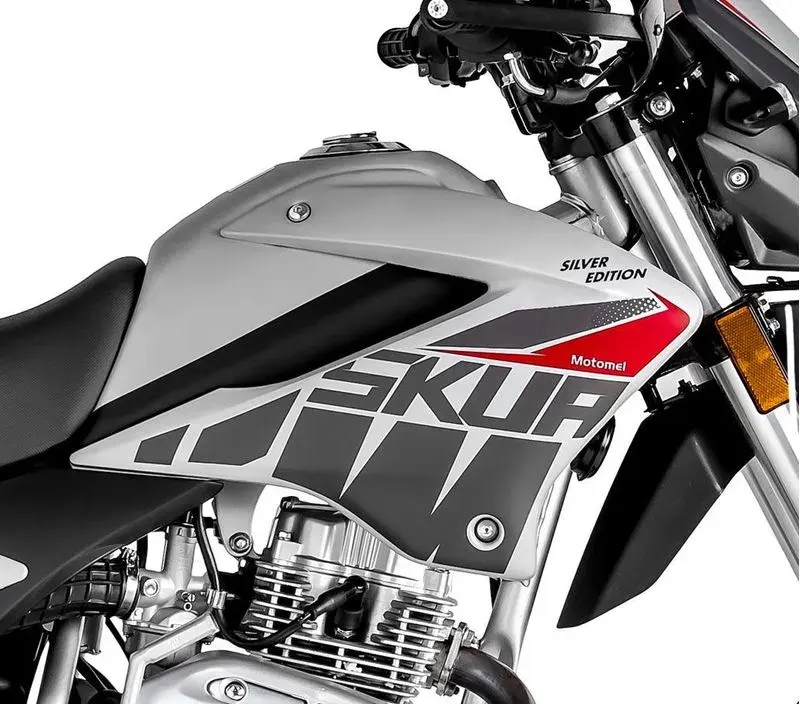 MOTOMEL SKUA 150 SILVER