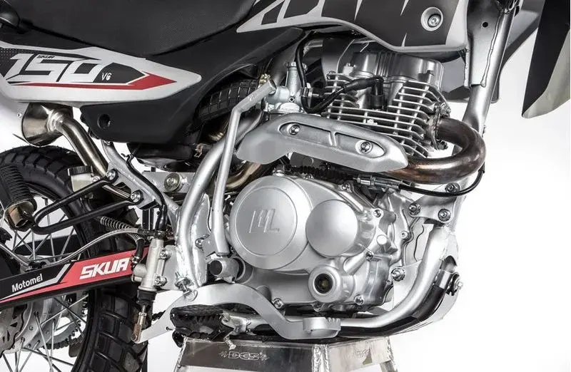 MOTOMEL SKUA 150 SILVER