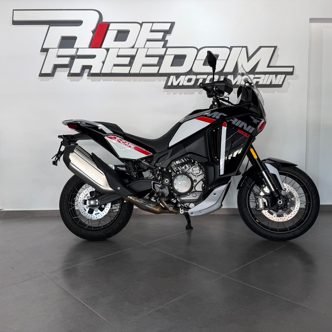 MOTO MORINI X-CAPE 1200