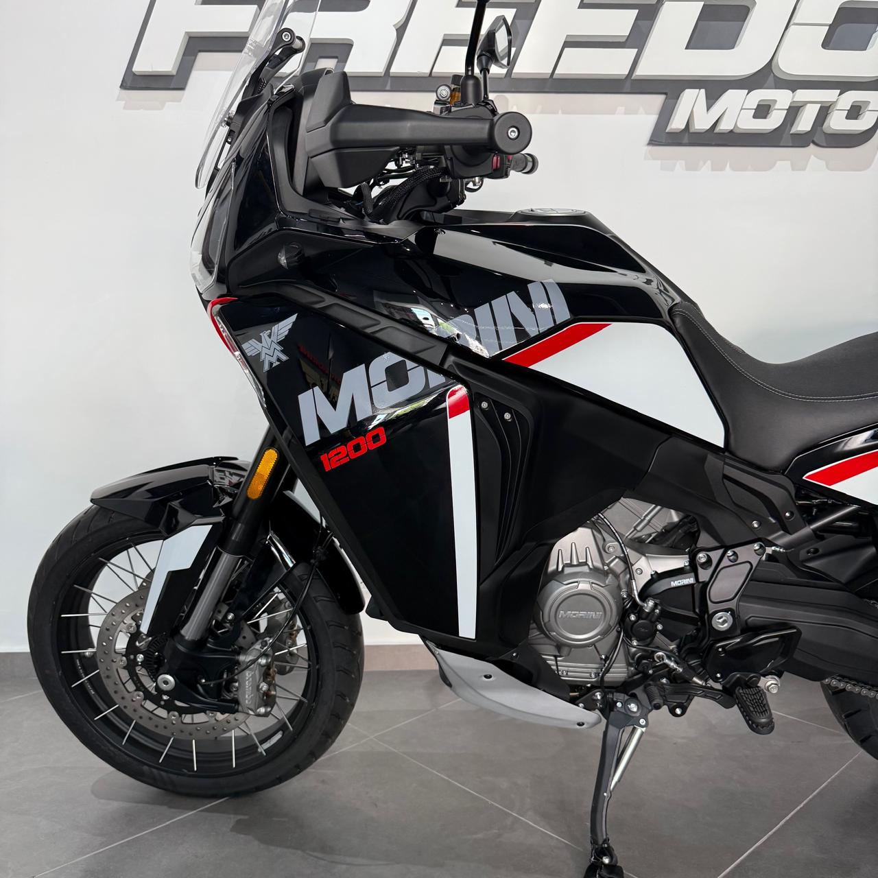 MOTO MORINI X-CAPE 1200