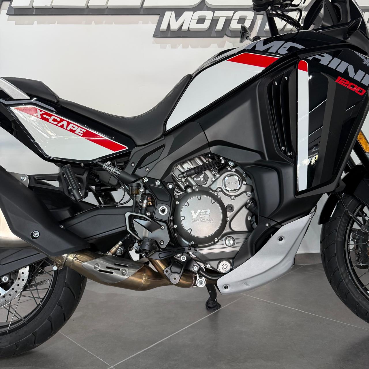 MOTO MORINI X-CAPE 1200