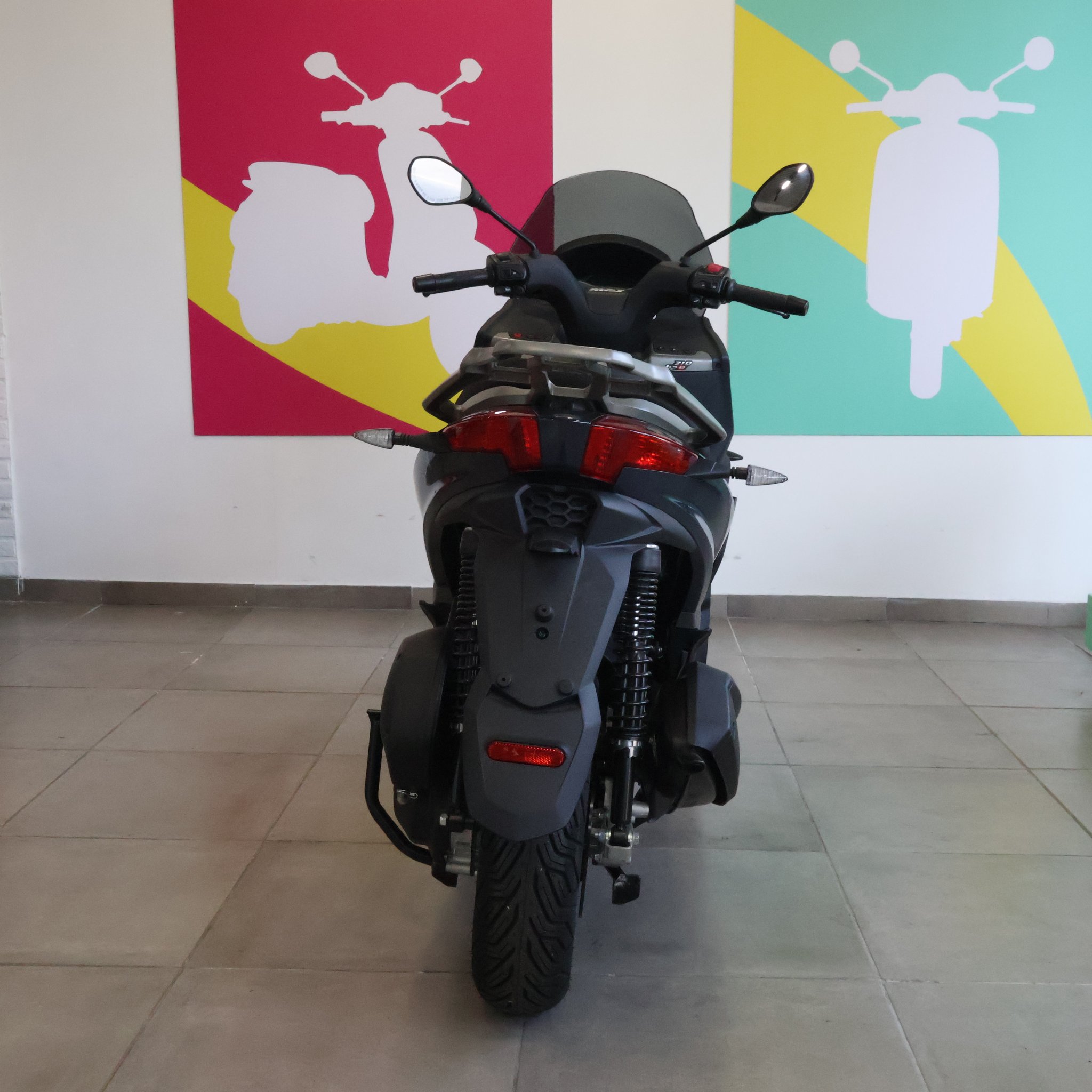 PIAGGIO MP3 310