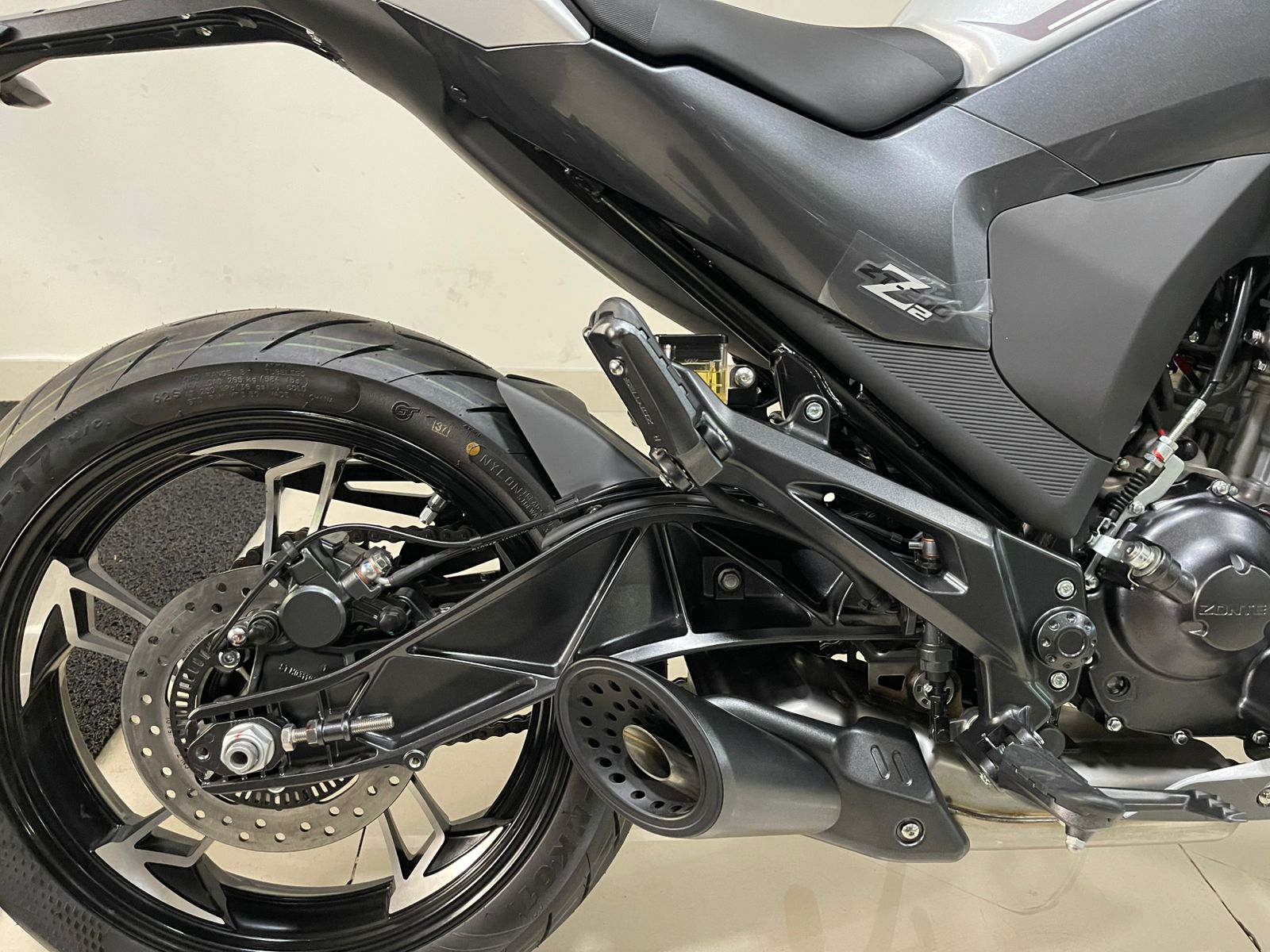 ZONTES Z200