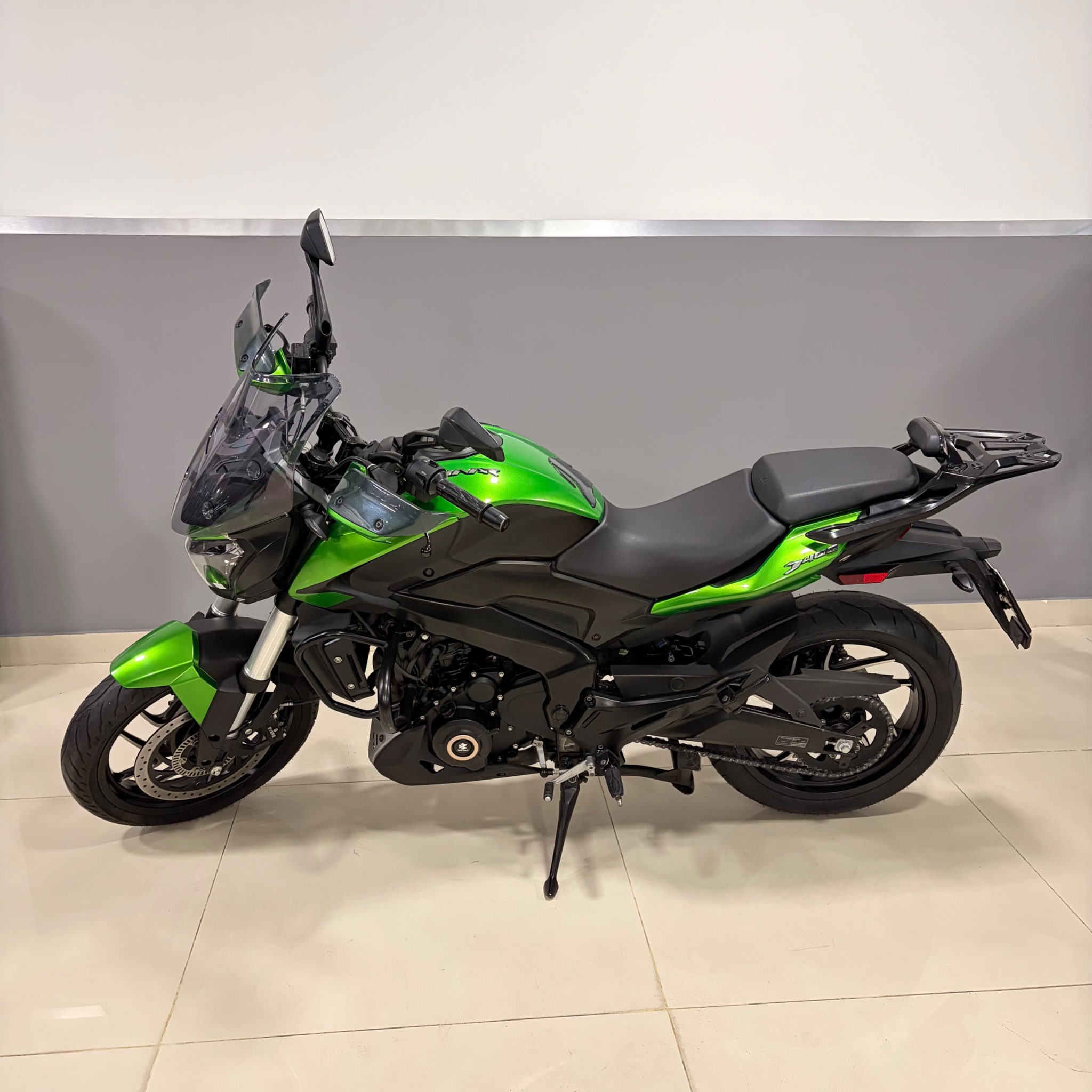 BAJAJ DOMINAR 400 2024 A227QDX