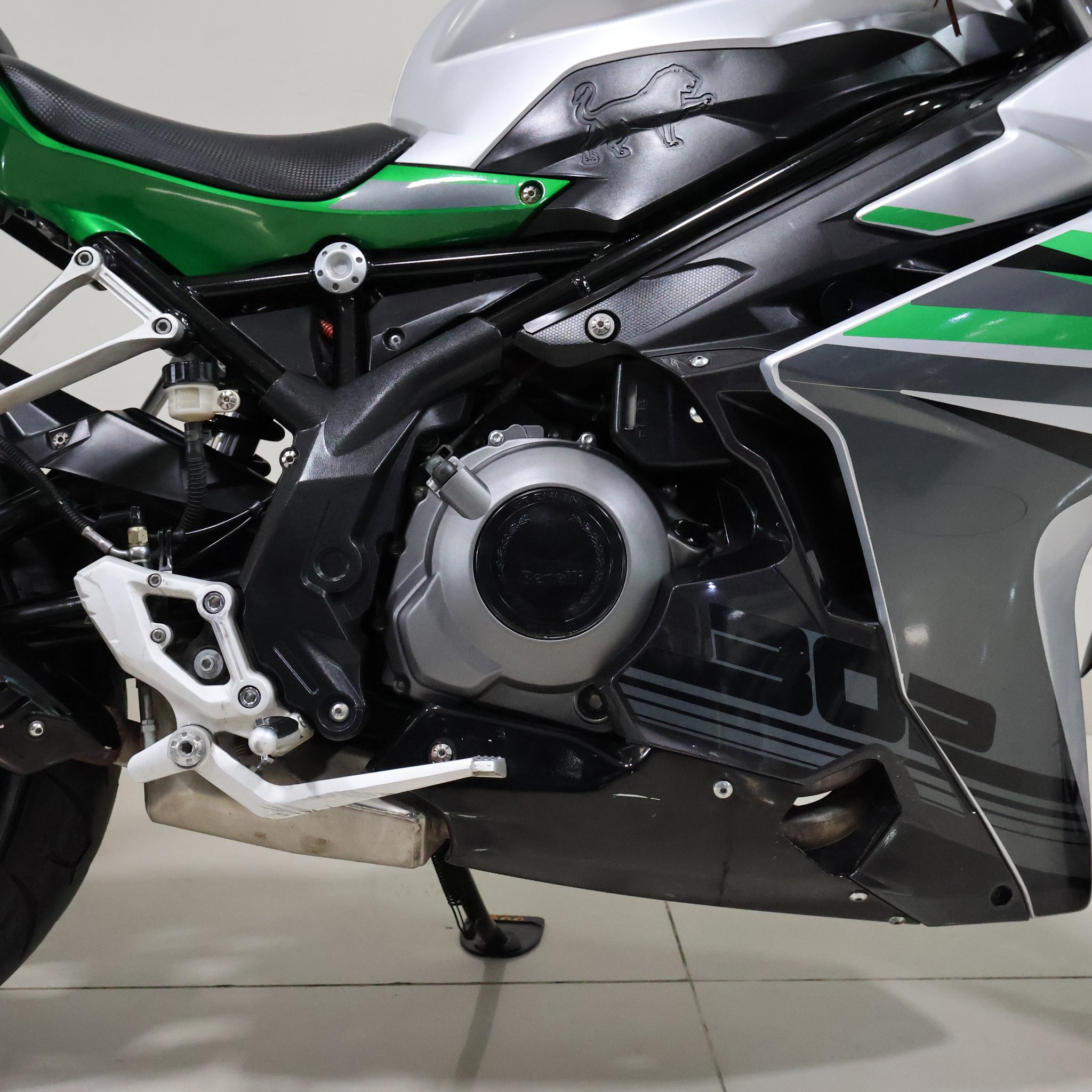 BENELLI 302 R 2018 A080SRU