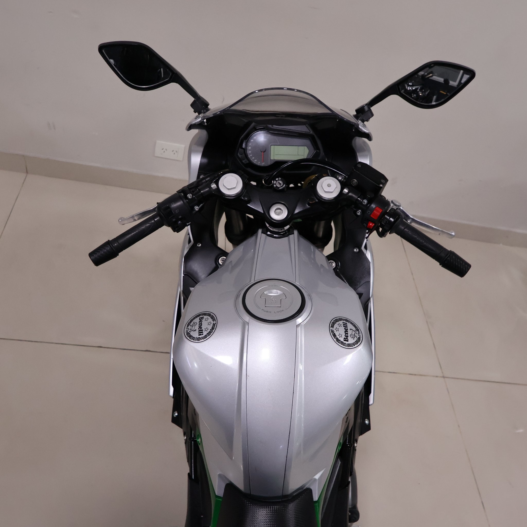 BENELLI 302 R 2018 A080SRU
