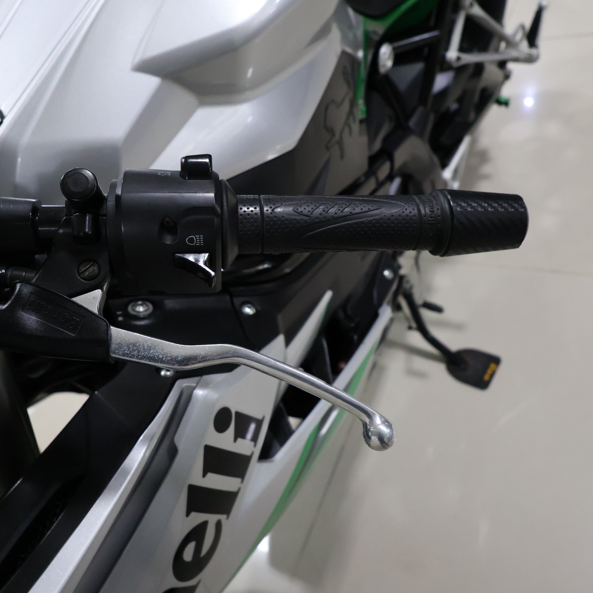 BENELLI 302 R 2018 A080SRU
