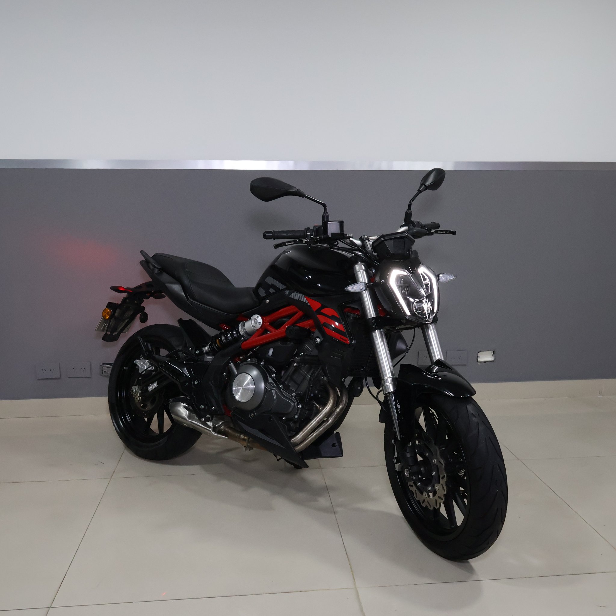 BENELLI 302 S 2023 A193YIM