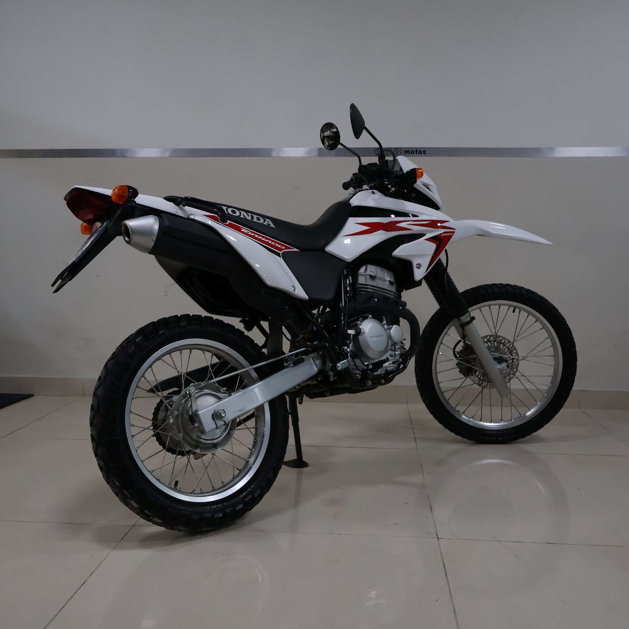 HONDA TORNADO 250 2023 A200IXV