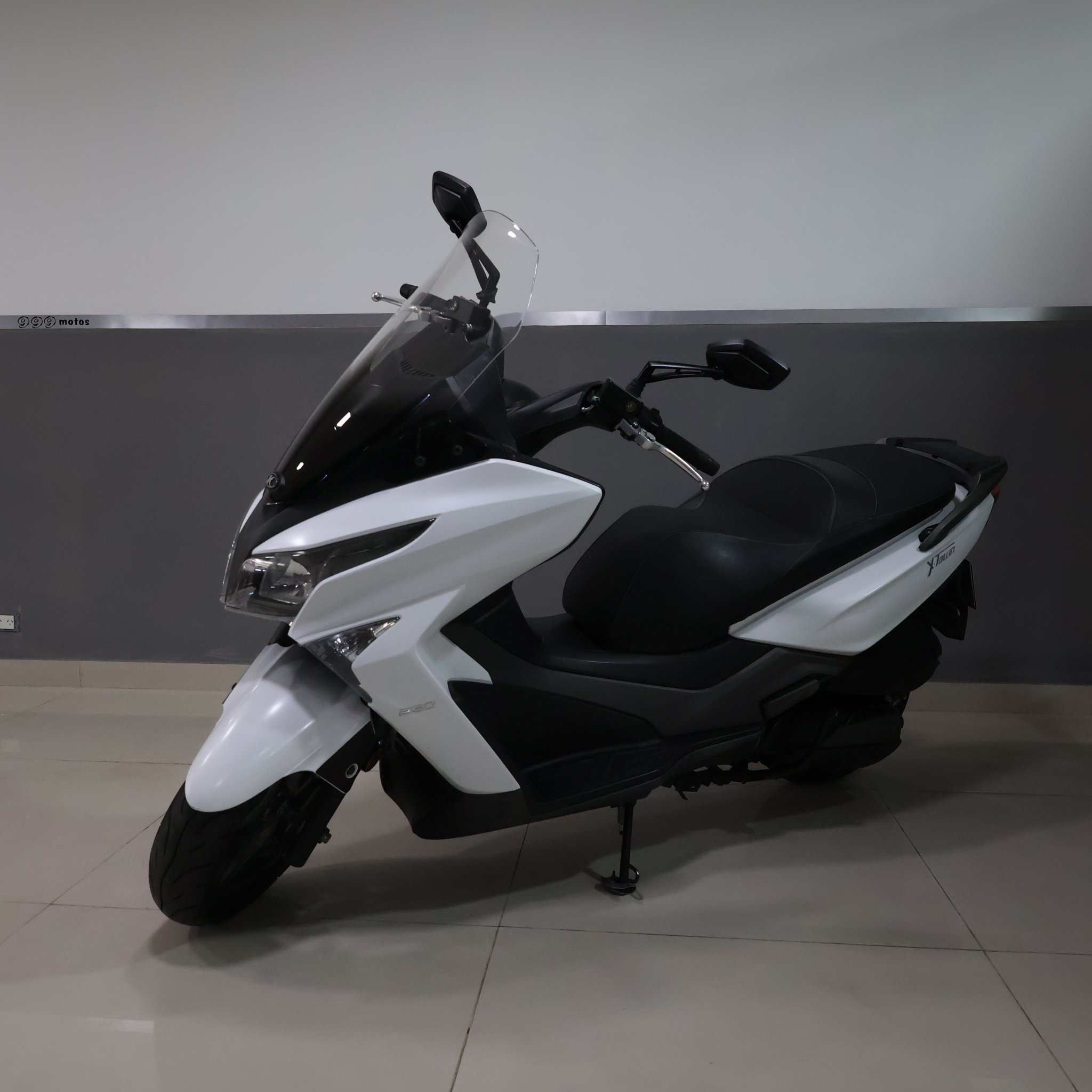 KYMCO XTOWN-250 2022 A173YZI