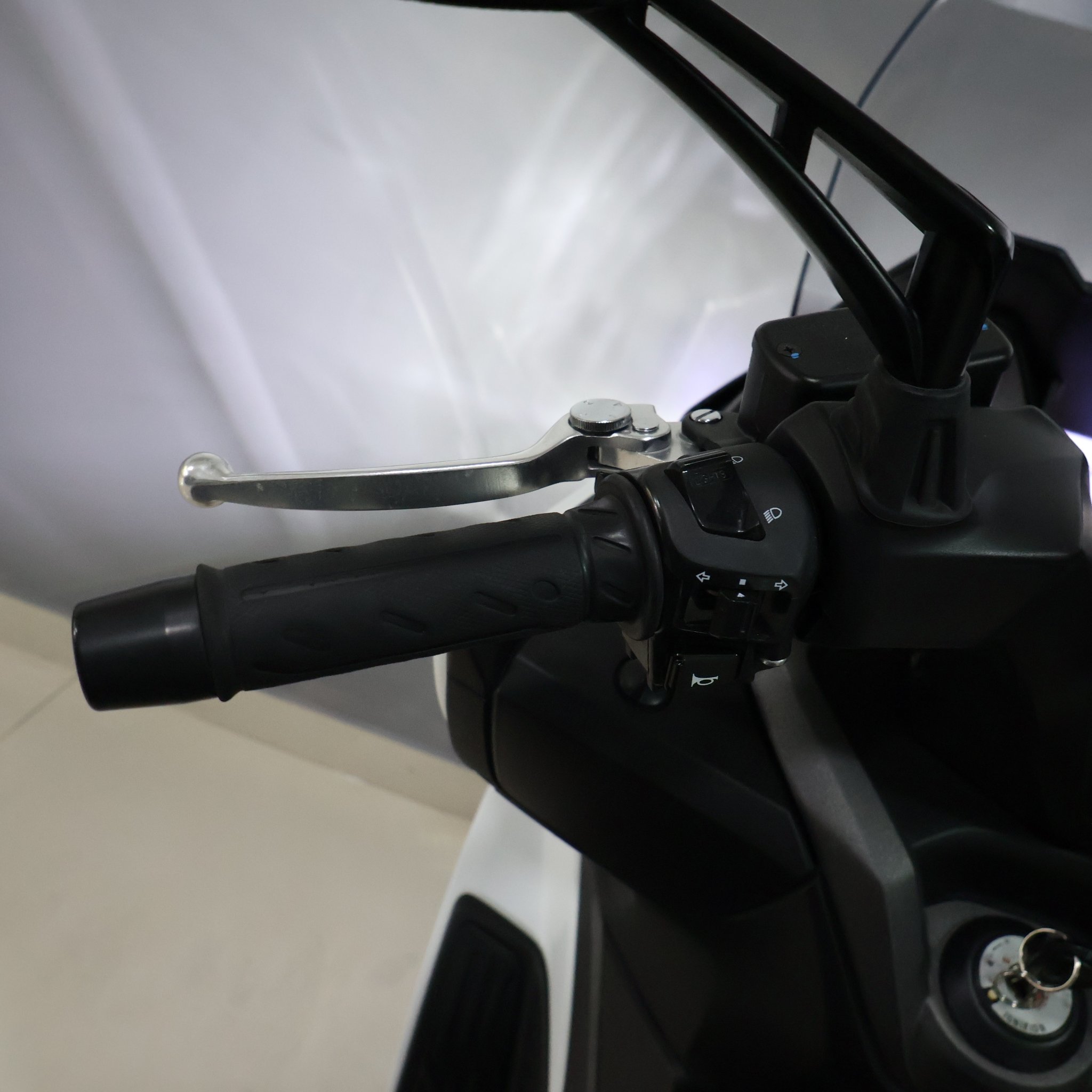 KYMCO XTOWN-250 2022 A173YZI