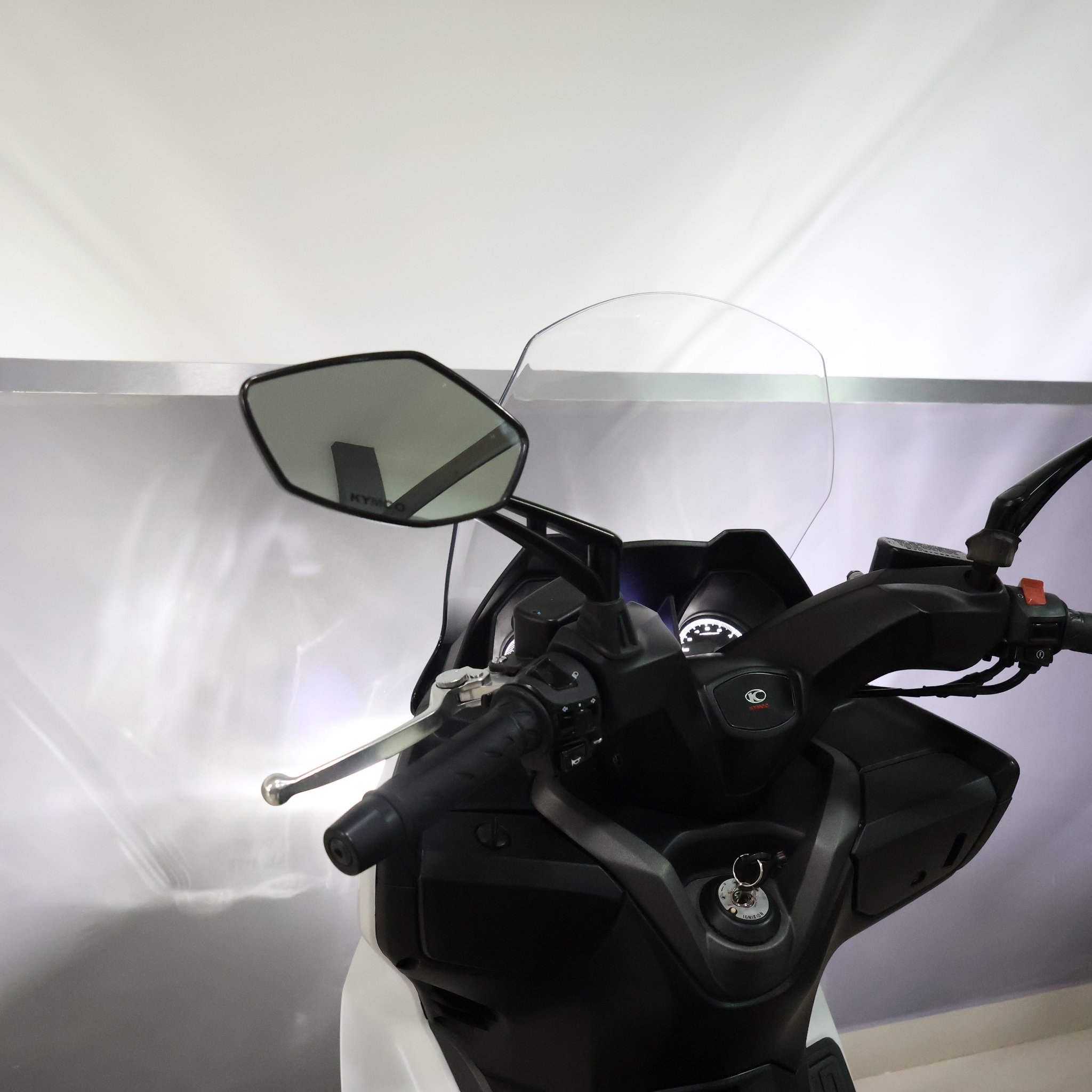 KYMCO XTOWN-250 2022 A173YZI