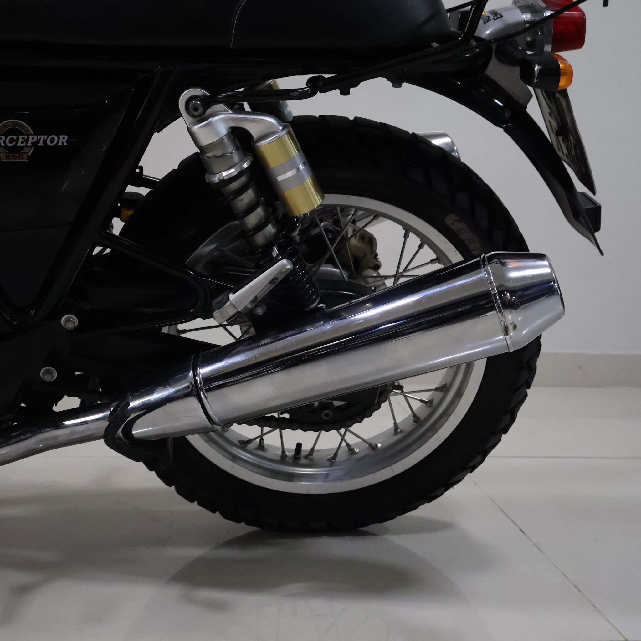 ROYAL ENFIELD INTERCEPTOR 650 2020 A128HER