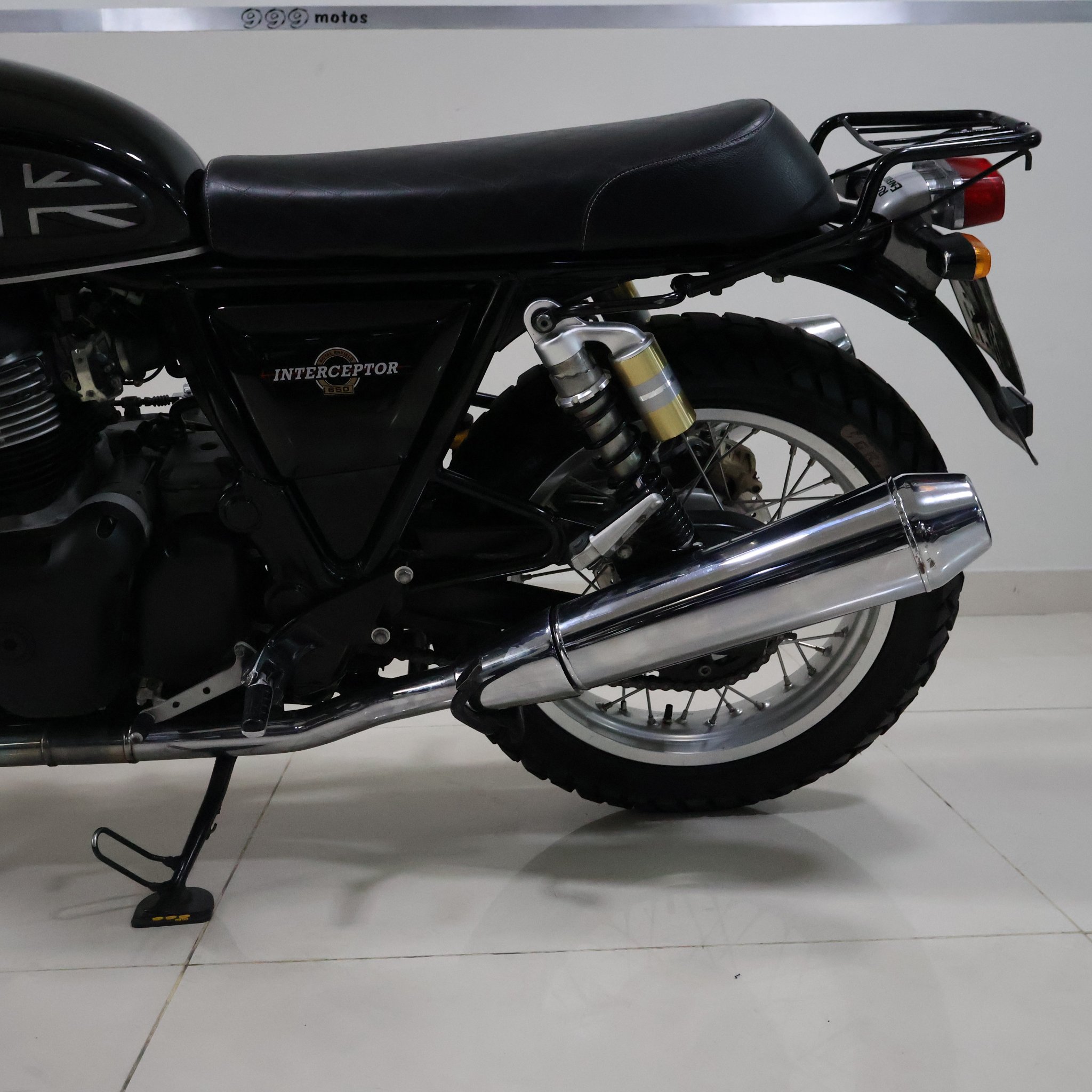 ROYAL ENFIELD INTERCEPTOR 650 2020 A128HER