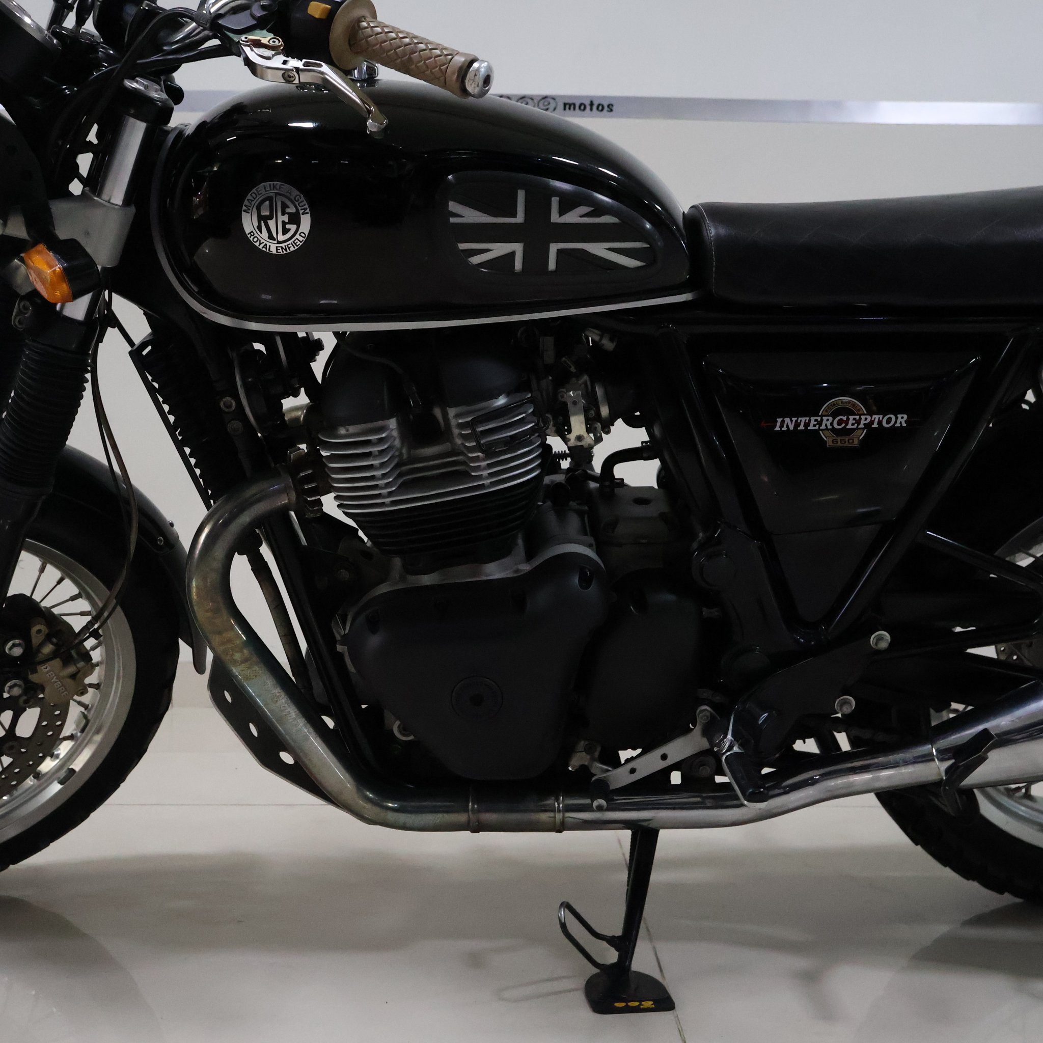 ROYAL ENFIELD INTERCEPTOR 650 2020 A128HER