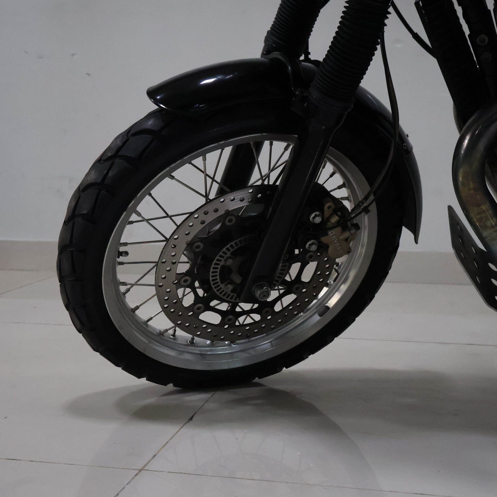 ROYAL ENFIELD INTERCEPTOR 650 2020 A128HER