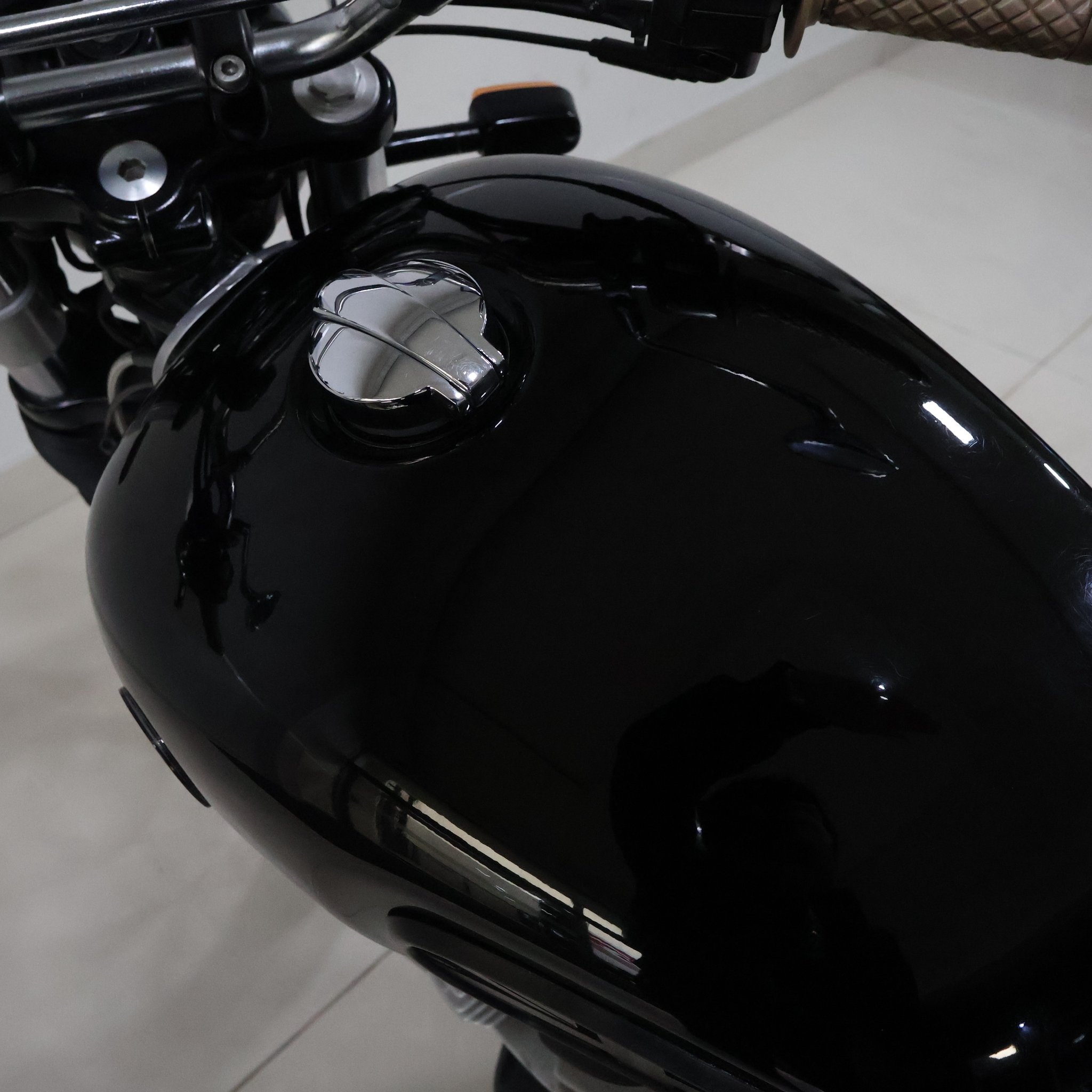 ROYAL ENFIELD INTERCEPTOR 650 2020 A128HER