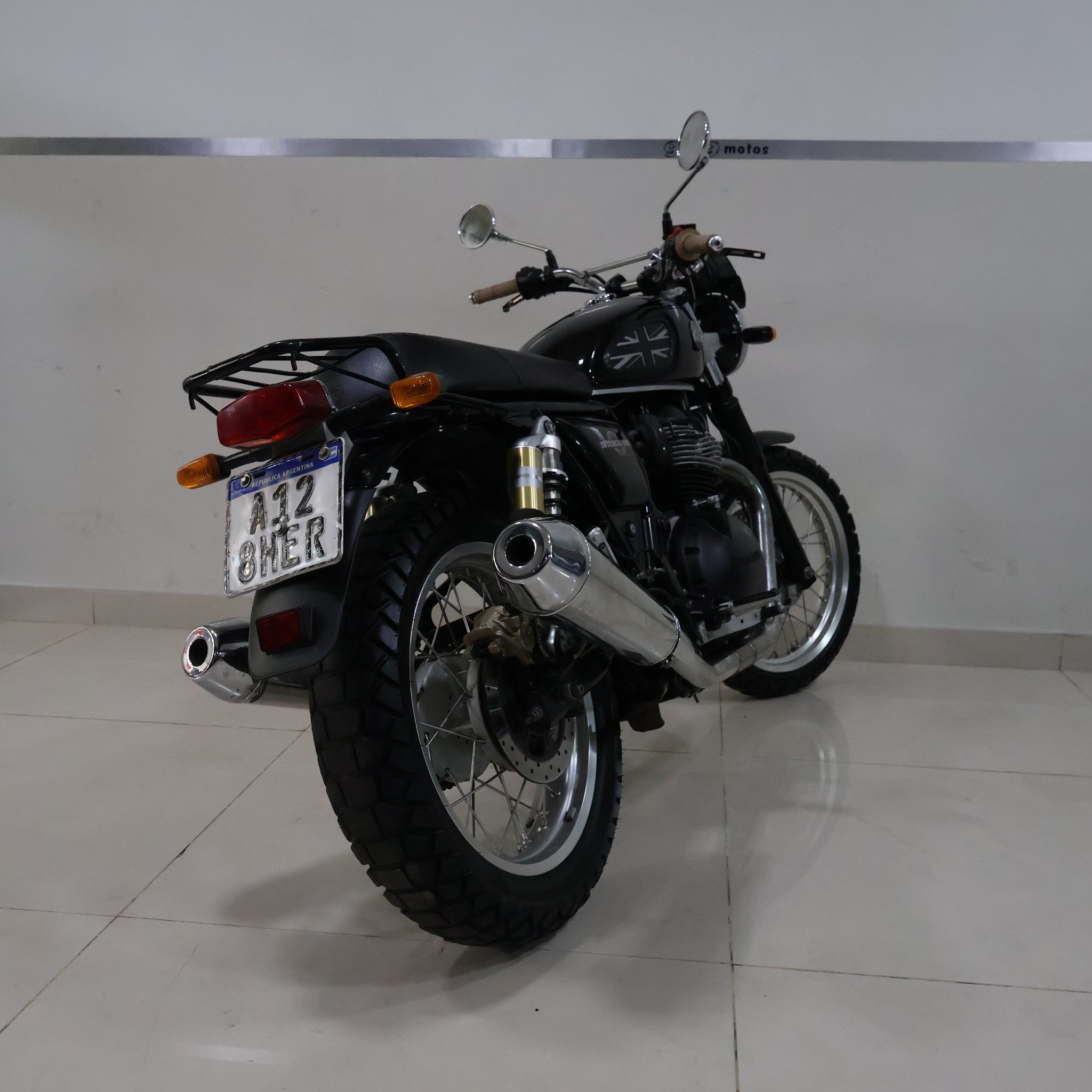 ROYAL ENFIELD INTERCEPTOR 650 2020 A128HER